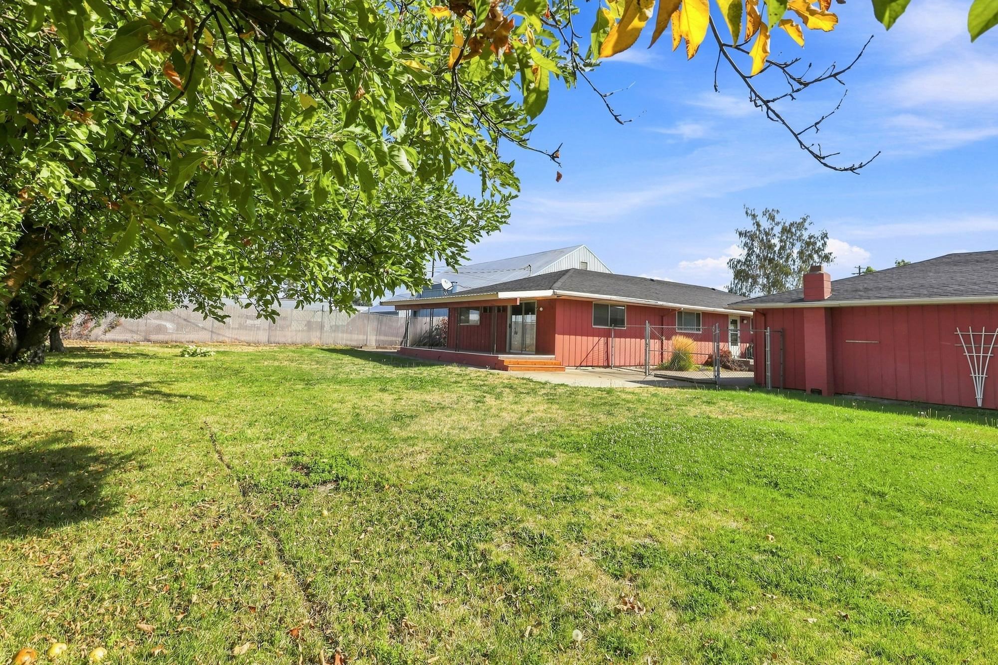 627 N Madelia St - Photo 31