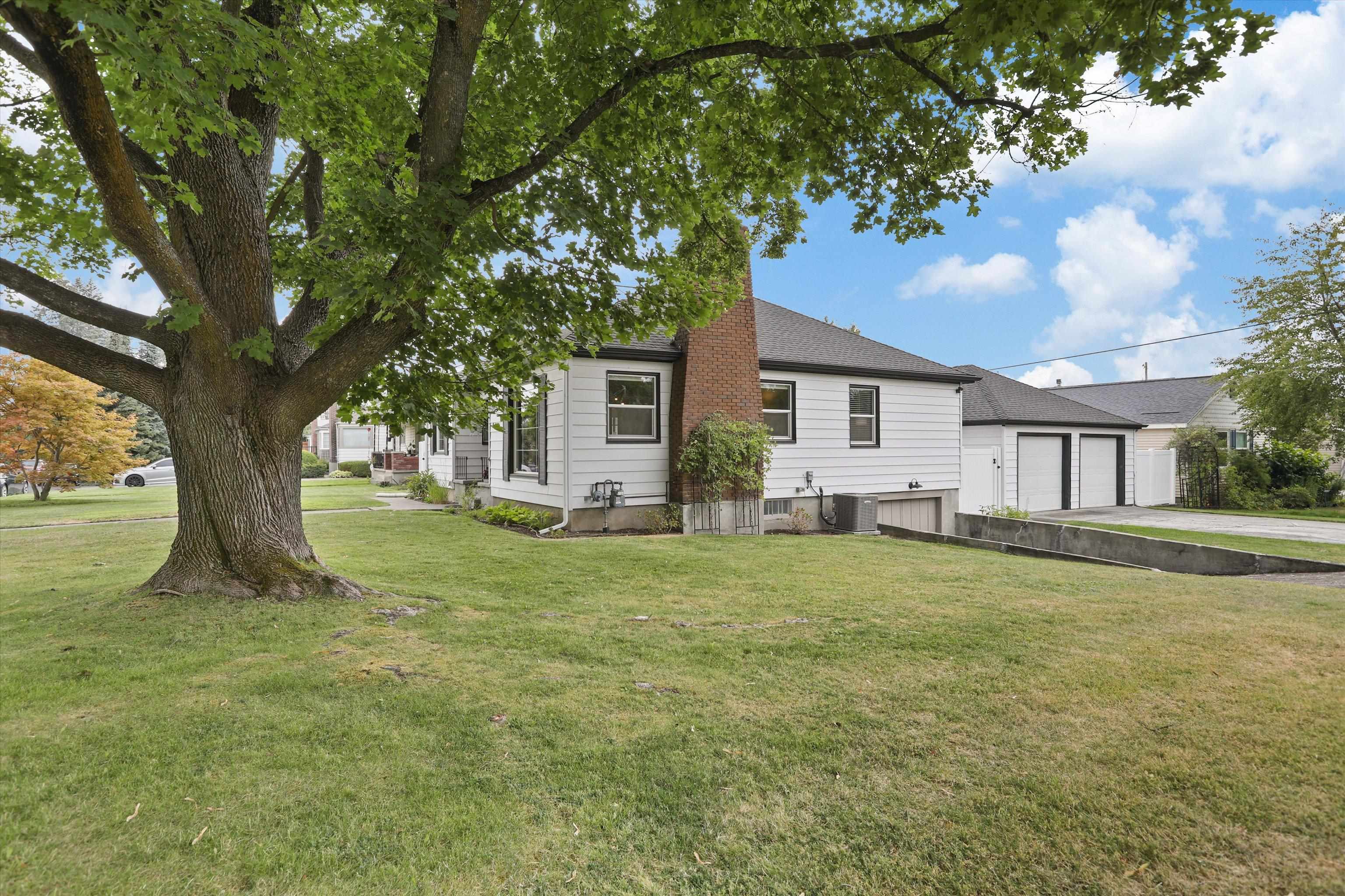 3125 N Sheridan Ct - Photo 18