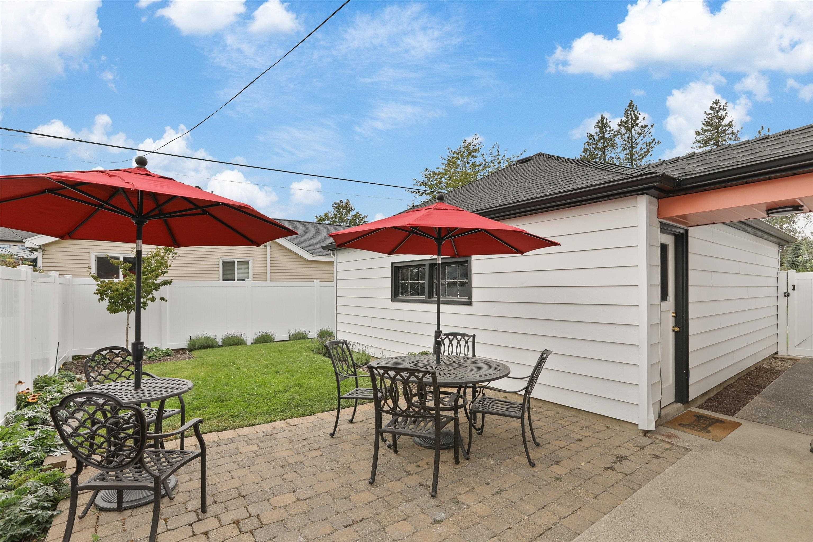 3125 N Sheridan Ct - Photo 16