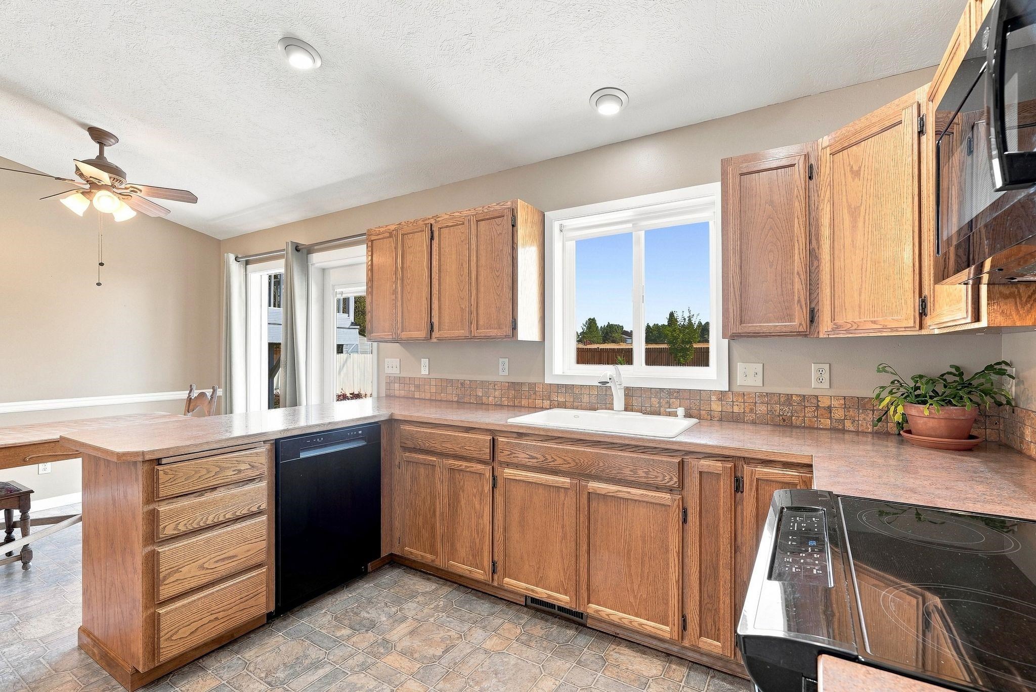 14418 N Chronicle St - Photo 7