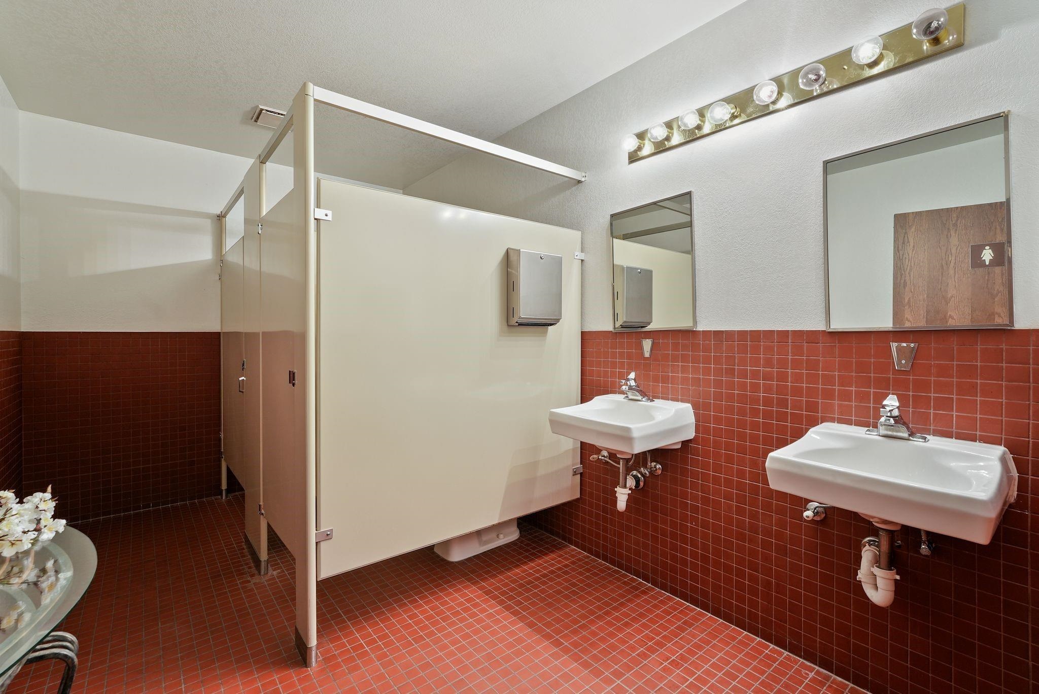 9919 E Sprague Ave - Photo 28