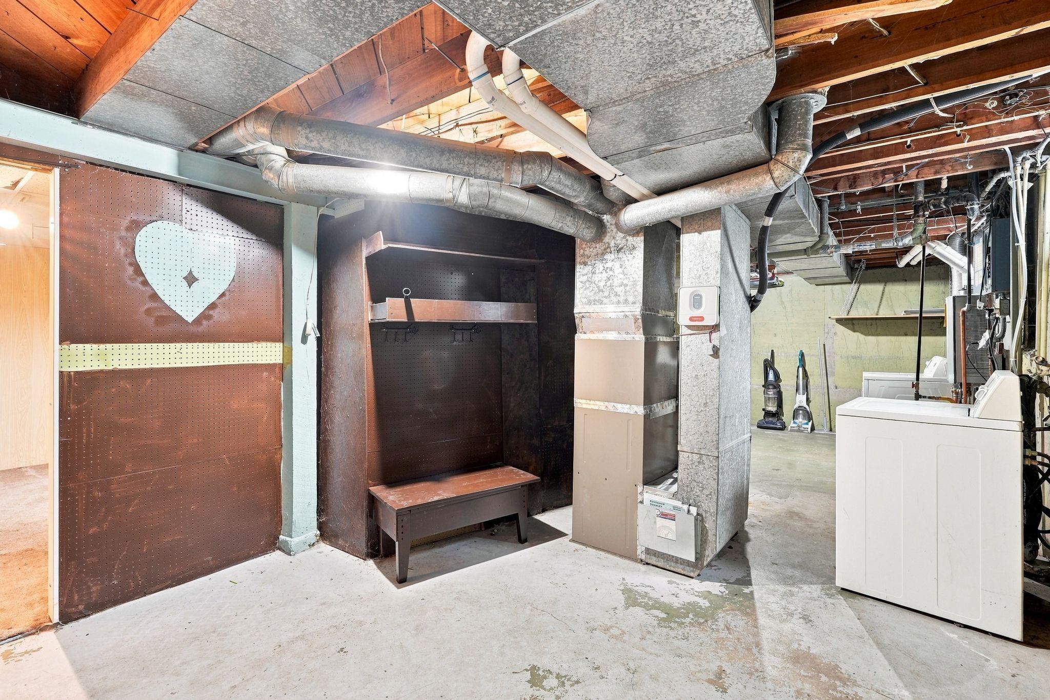 5619 N Elm St - Photo 14