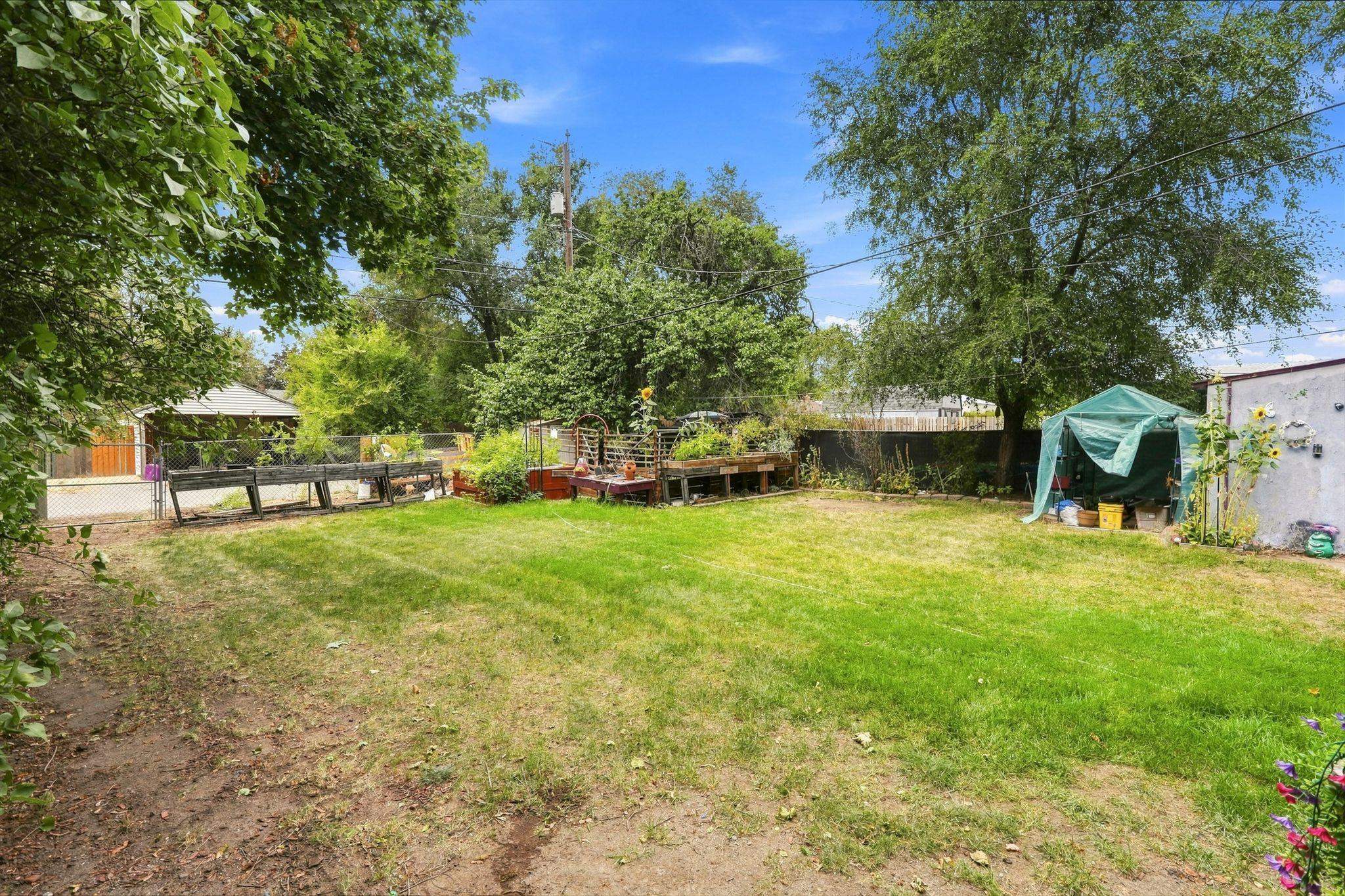 5619 N Elm St - Photo 17