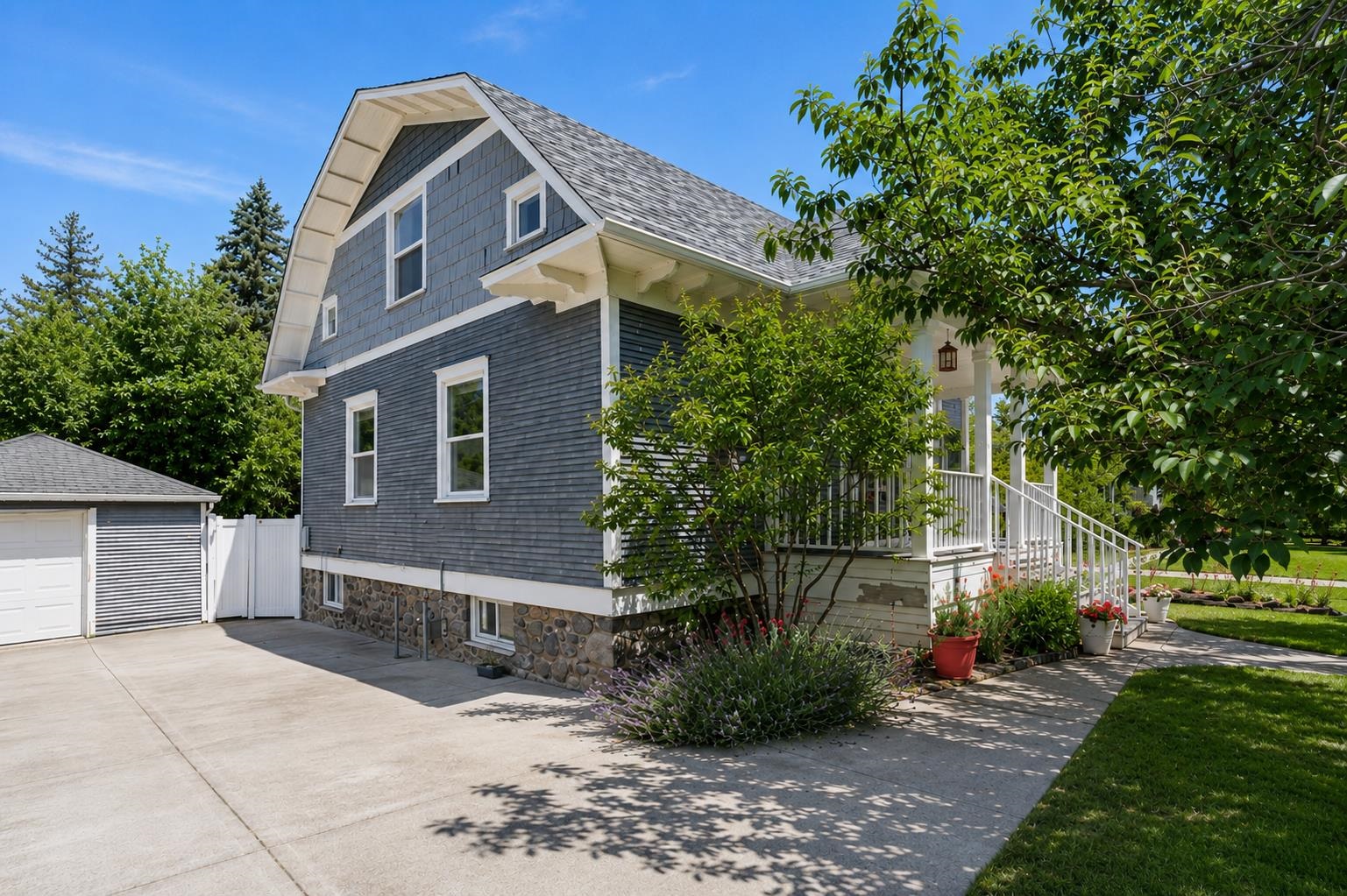 18 W 31st Ave - Photo 3