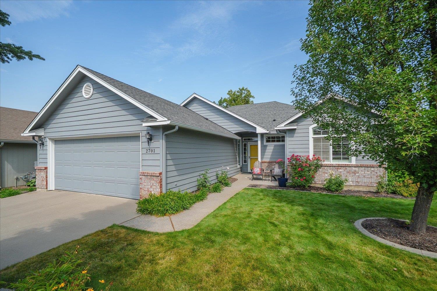 2701 E 62nd Ln - Photo 1