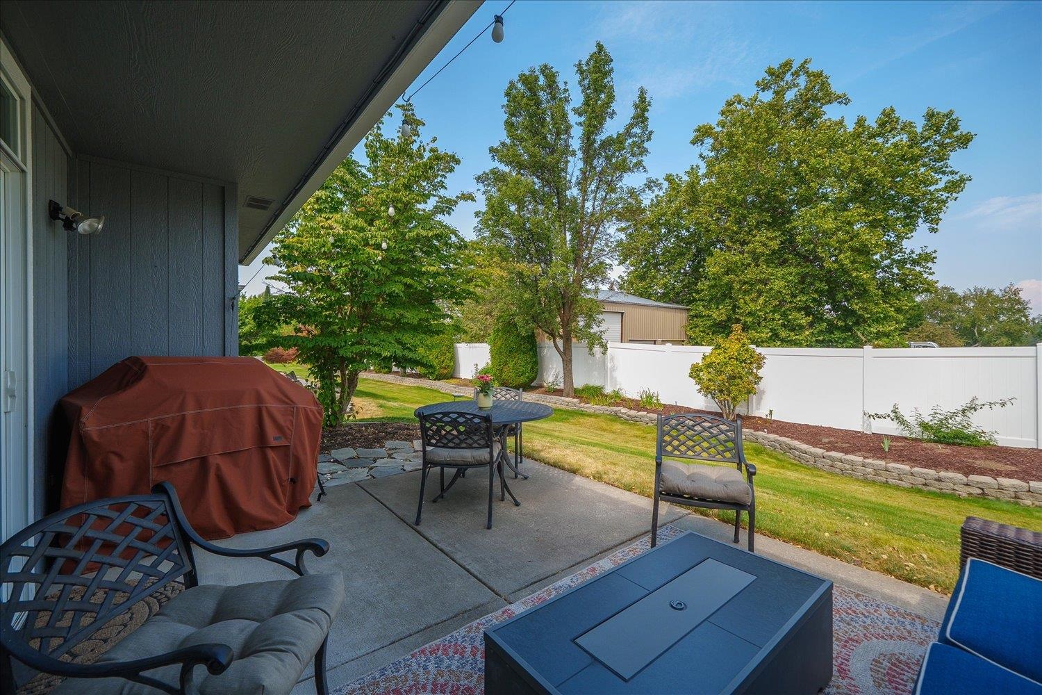 2701 E 62nd Ln - Photo 28