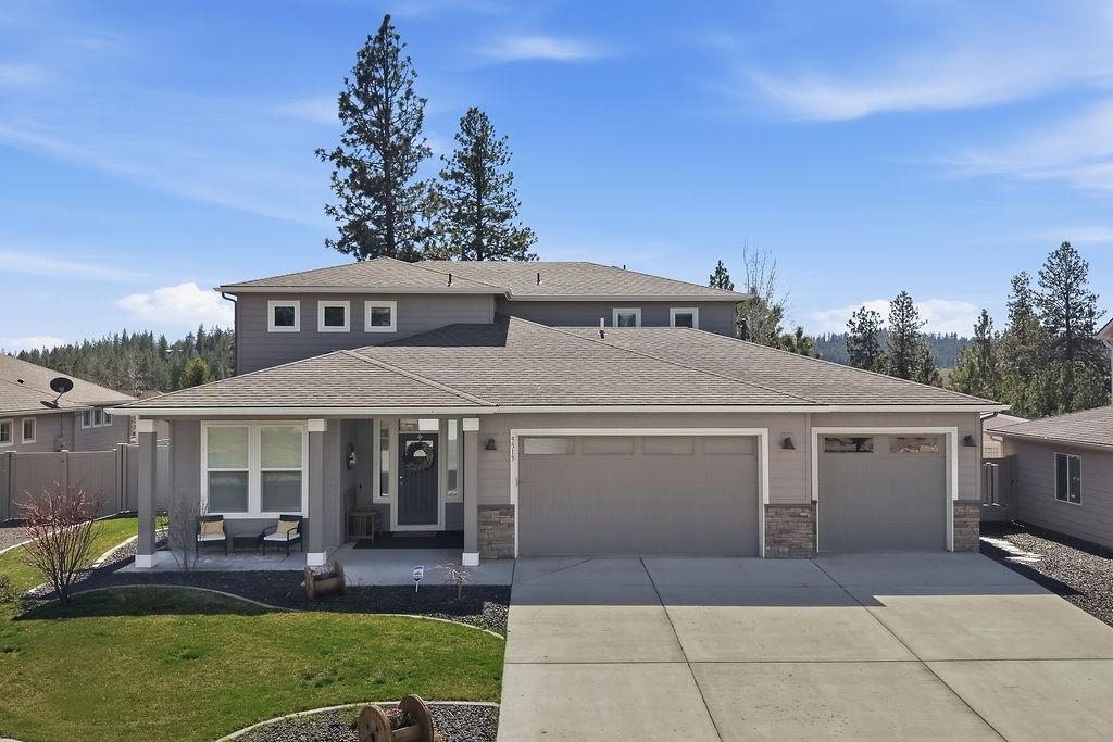 9513 W Floyd Dr - Photo 1