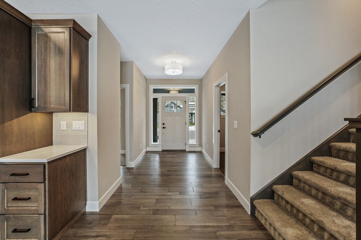 3948 S Glendora Dr - Photo 2