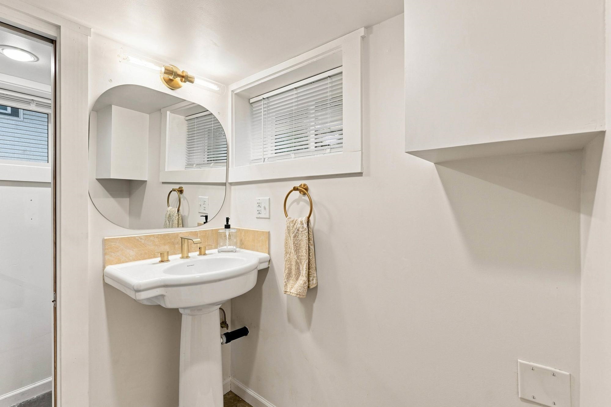 35 E 29th Ave - Photo 17