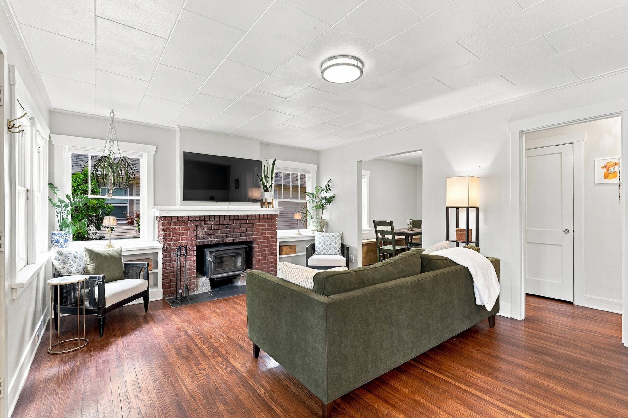 35 E 29th Ave - Photo 4