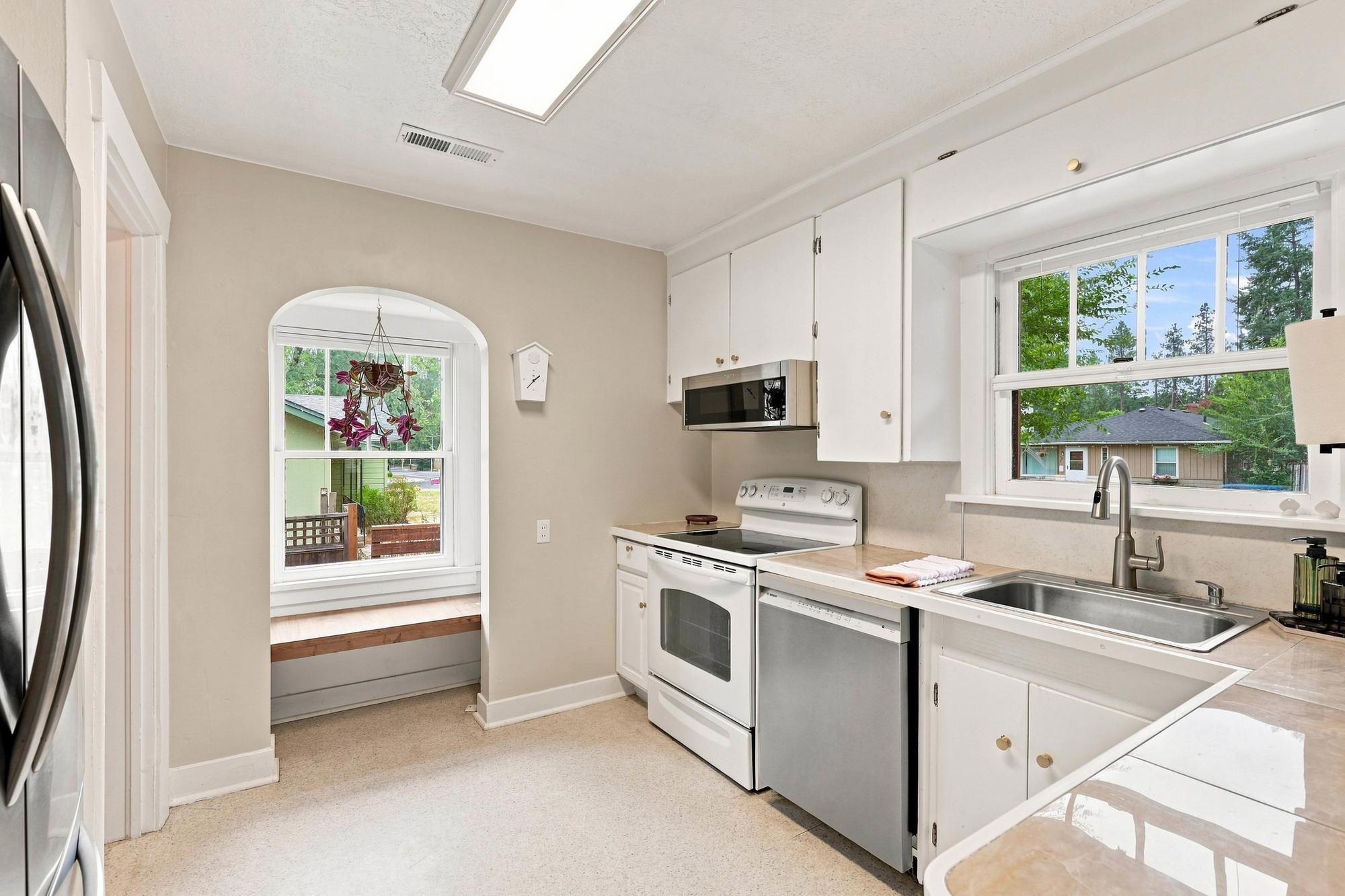 35 E 29th Ave - Photo 7