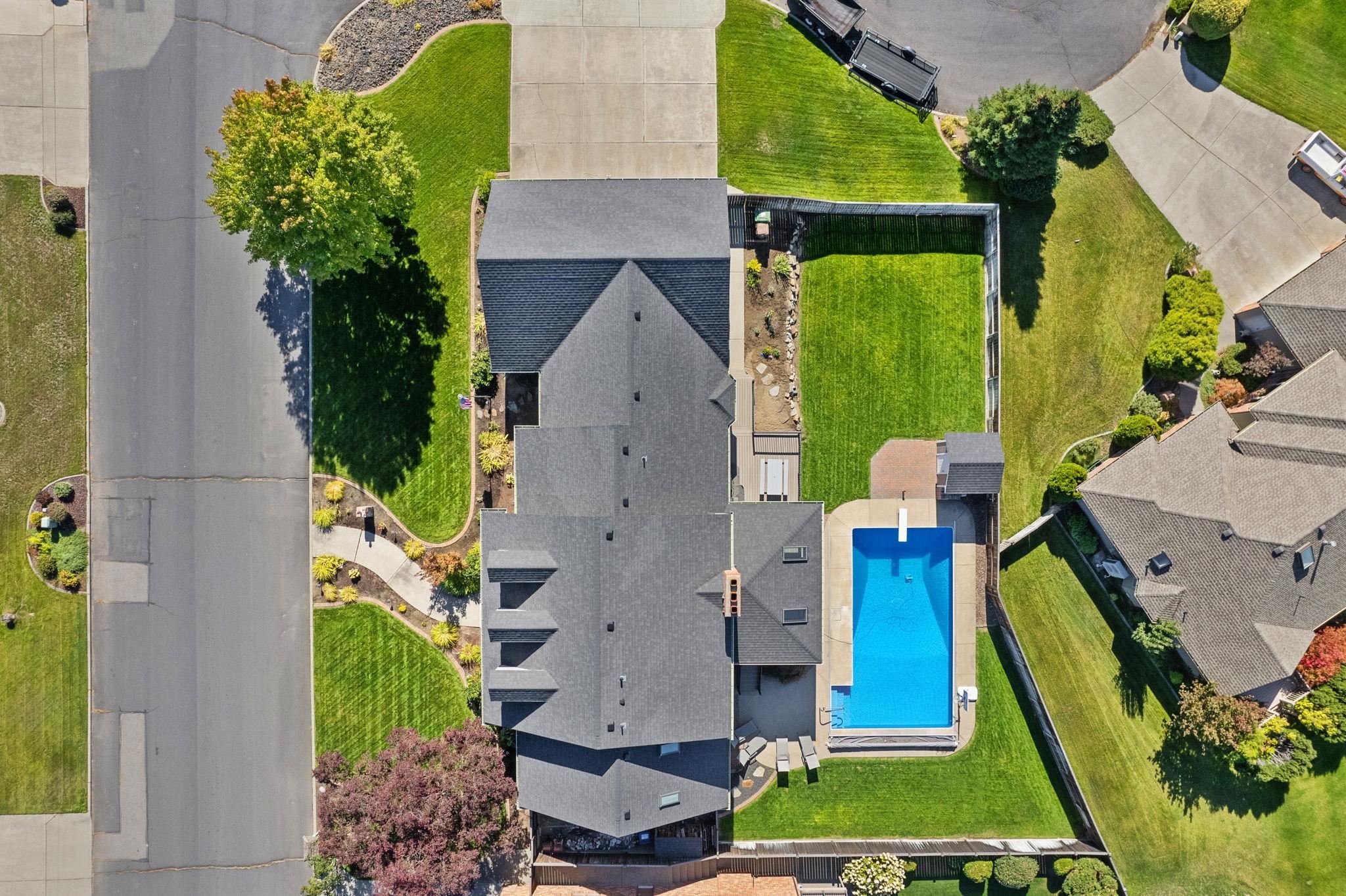 10103 N Ridgecrest Dr - Photo 2