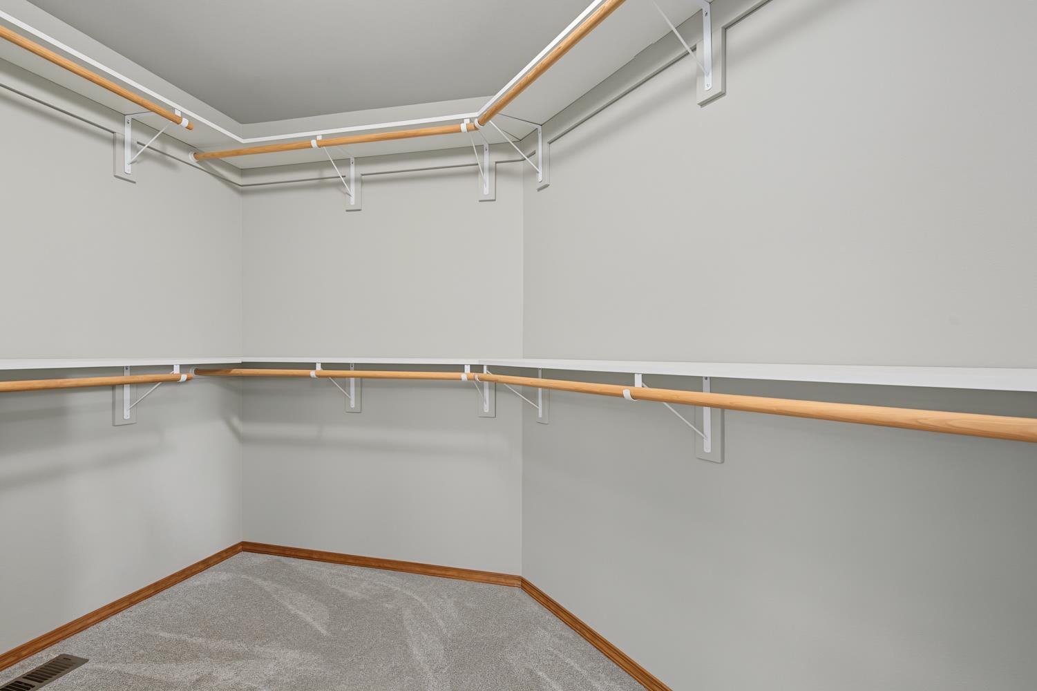 2006 E Westminster Ln - Photo 35
