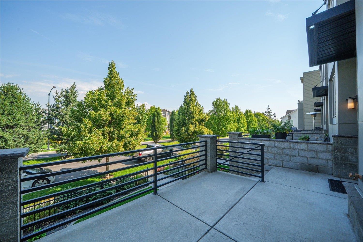 2377 W Summit Pkwy - Photo 13