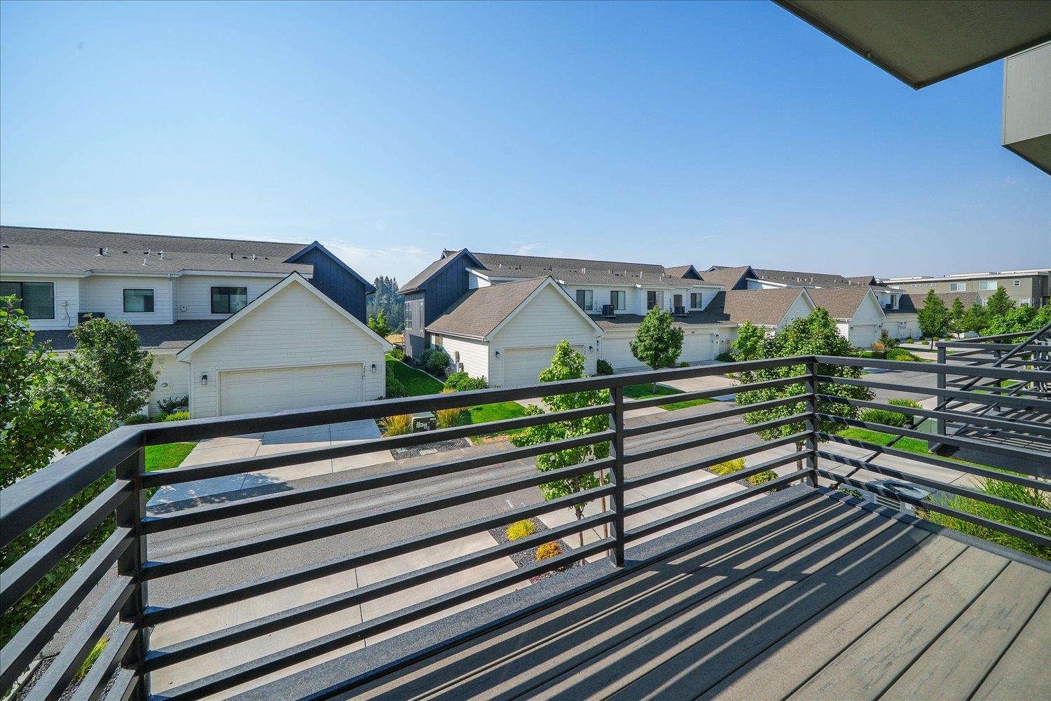 2377 W Summit Pkwy - Photo 18