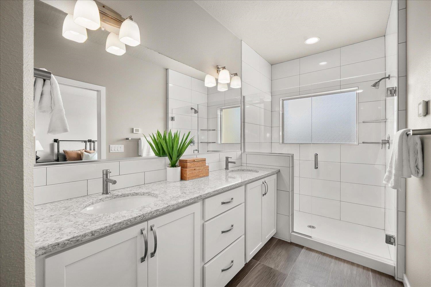 2377 W Summit Pkwy - Photo 32