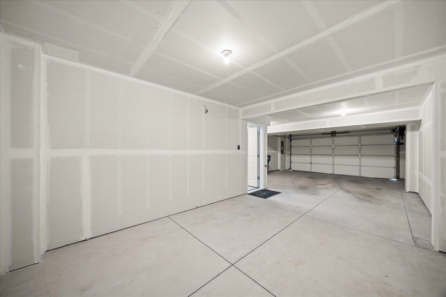 2377 W Summit Pkwy - Photo 40
