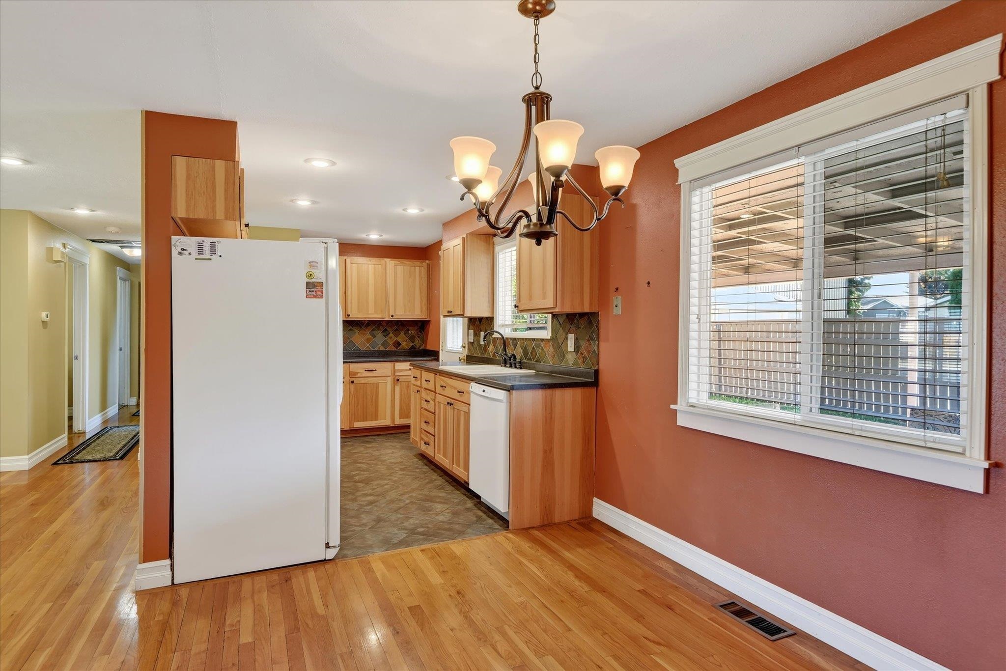 534 E COZZA Dr - Photo 13