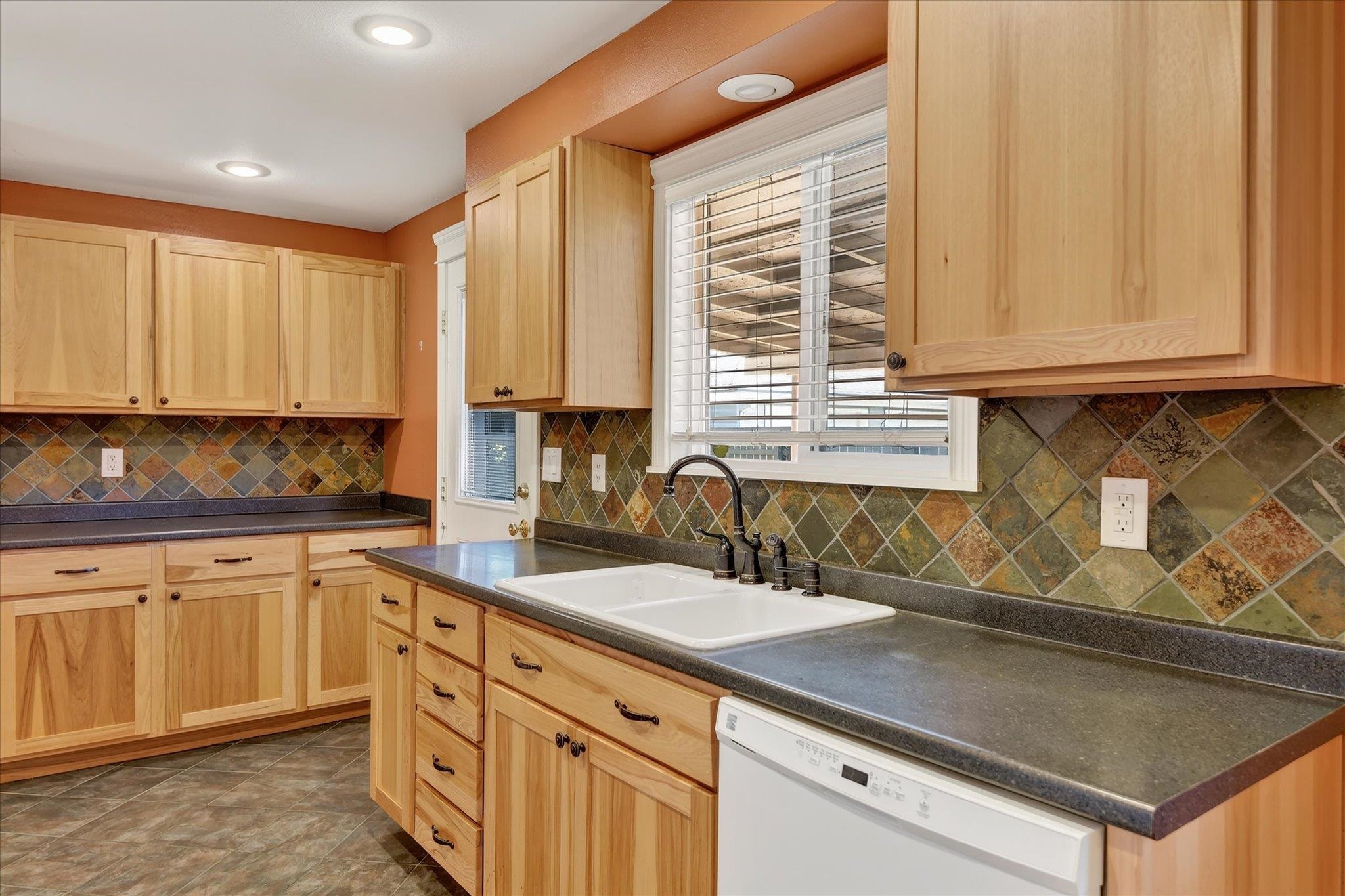 534 E COZZA Dr - Photo 14