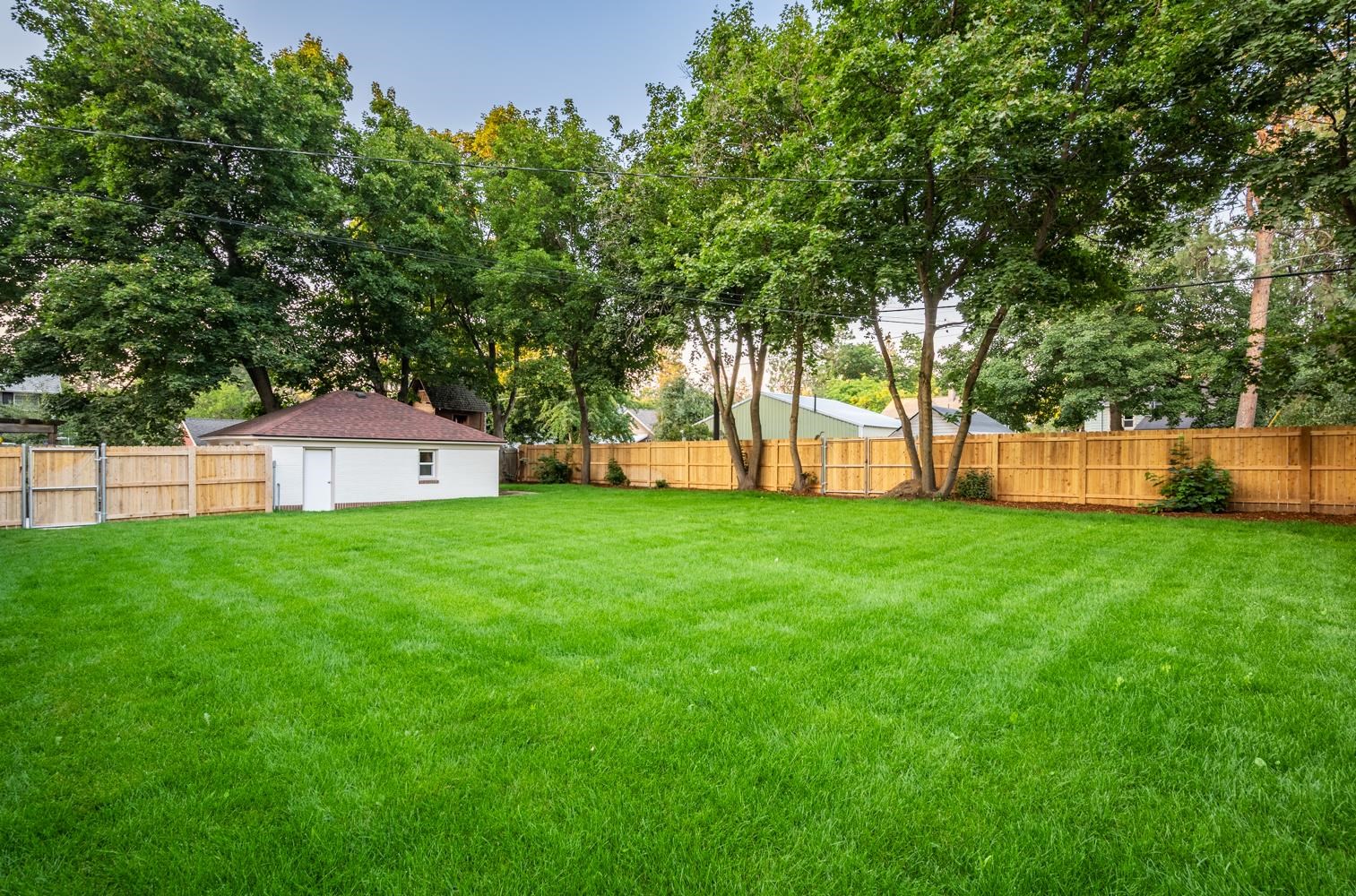 3011 S Manito Blvd - Photo 32