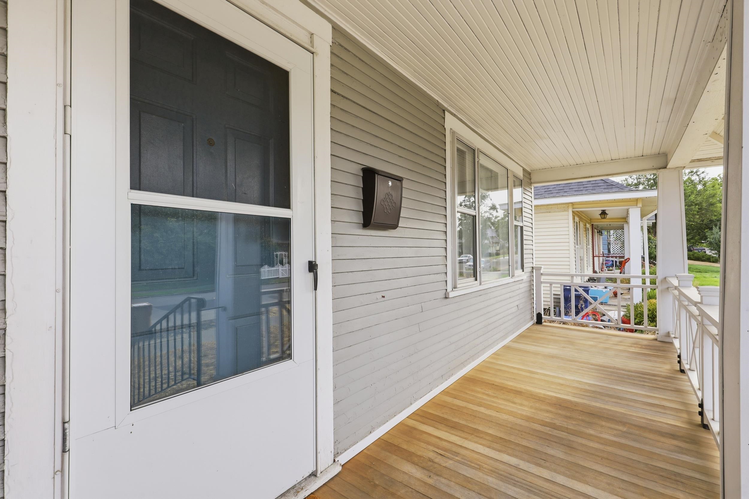 524 W Mansfield Ave - Photo 3