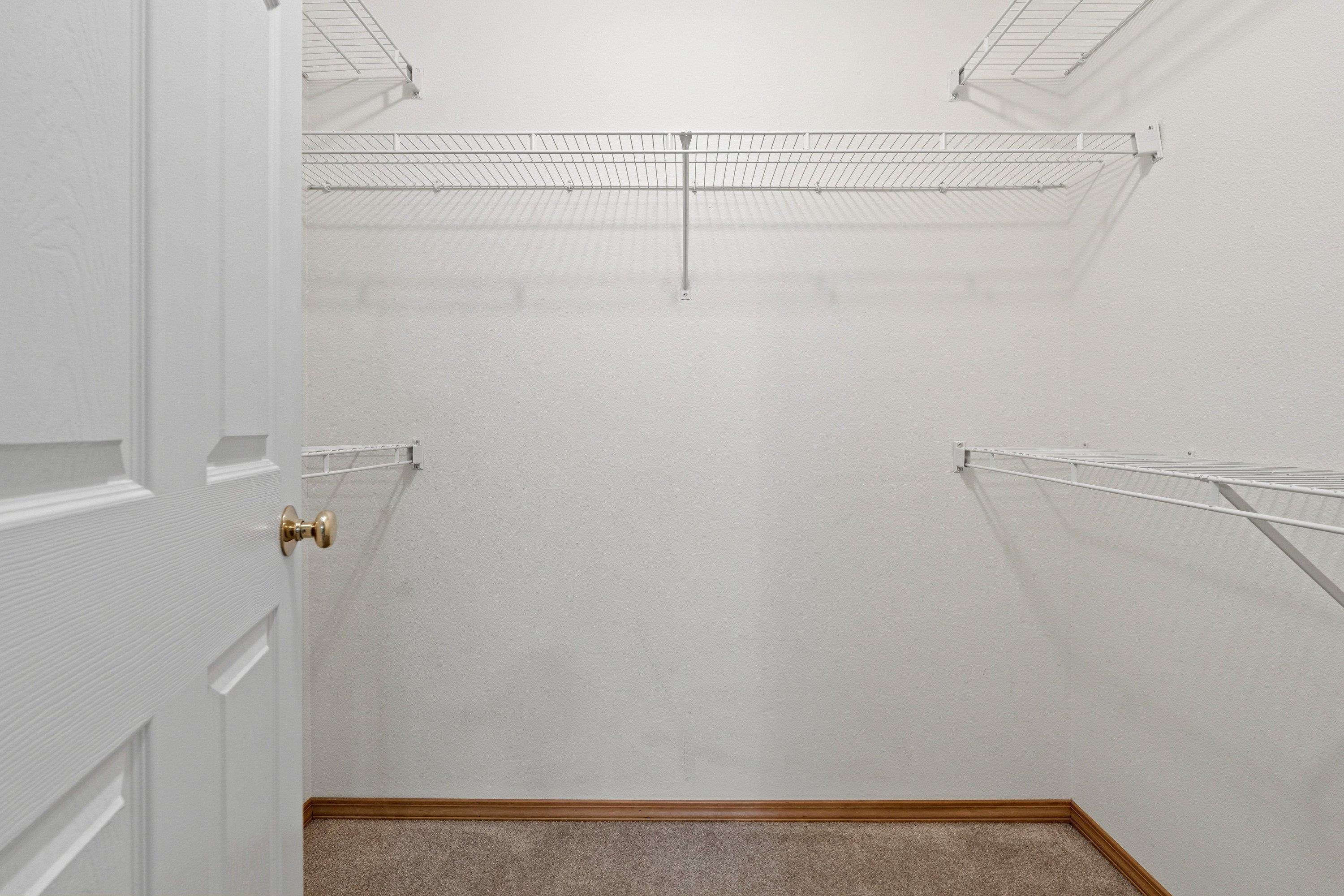 415 Simpson Pkwy - Photo 16