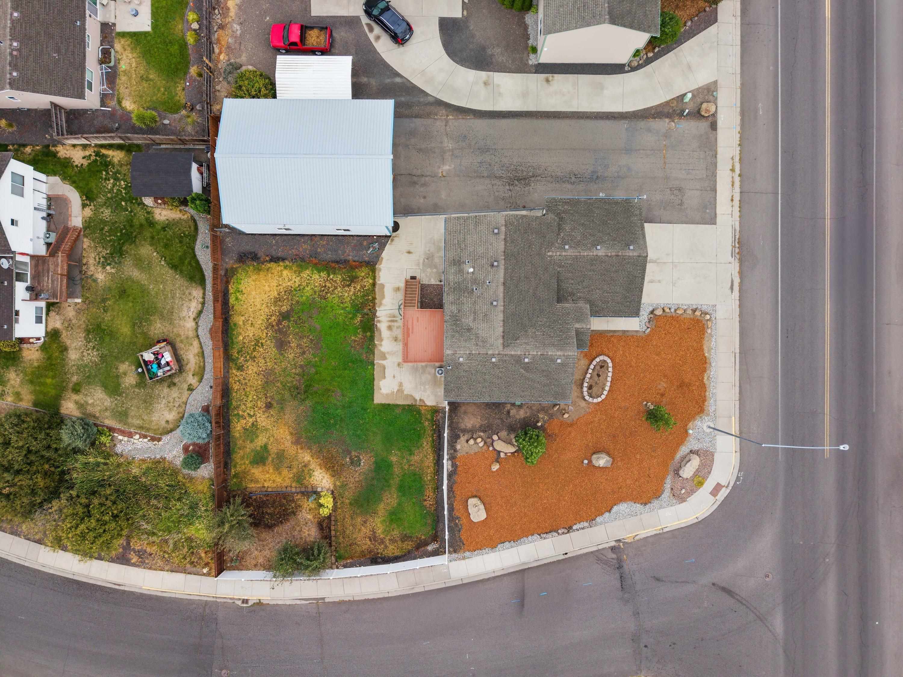 415 Simpson Pkwy - Photo 35