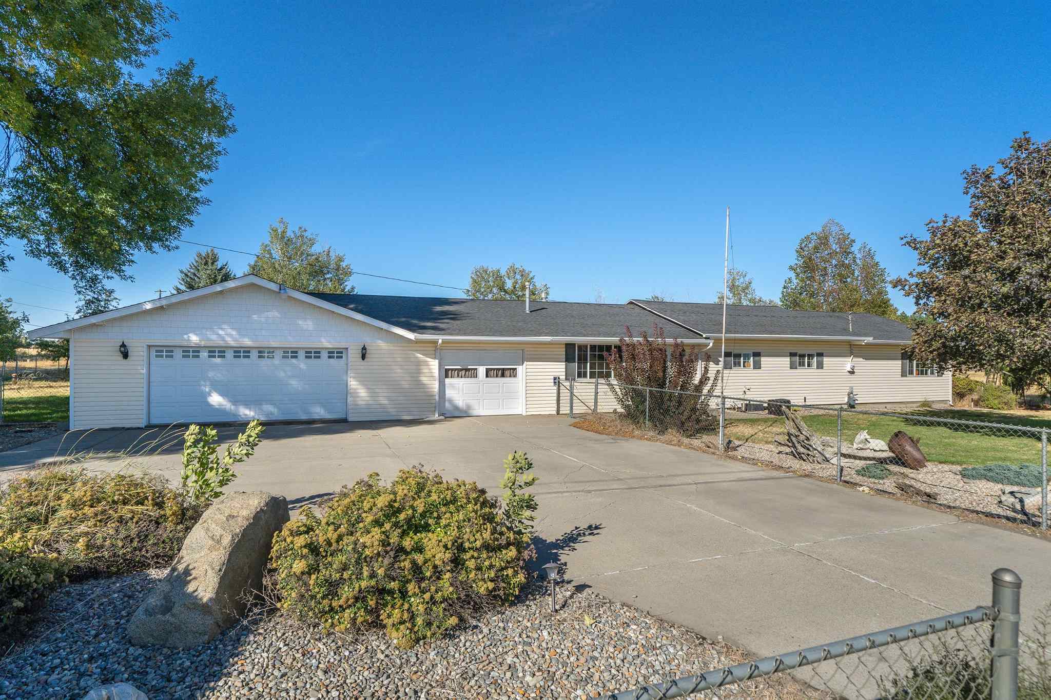 10920 W 21st Ave - Photo 5