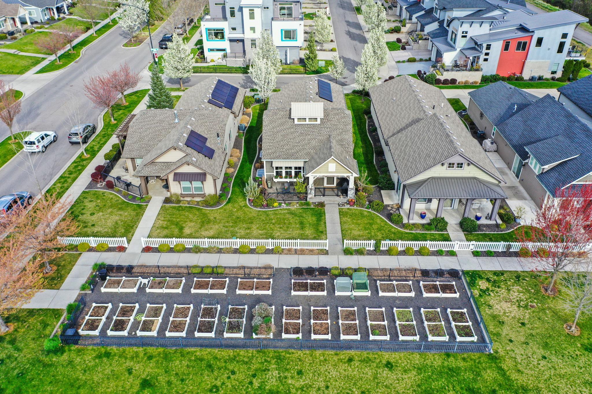 2027 W CENTENNIAL Way - Photo 3