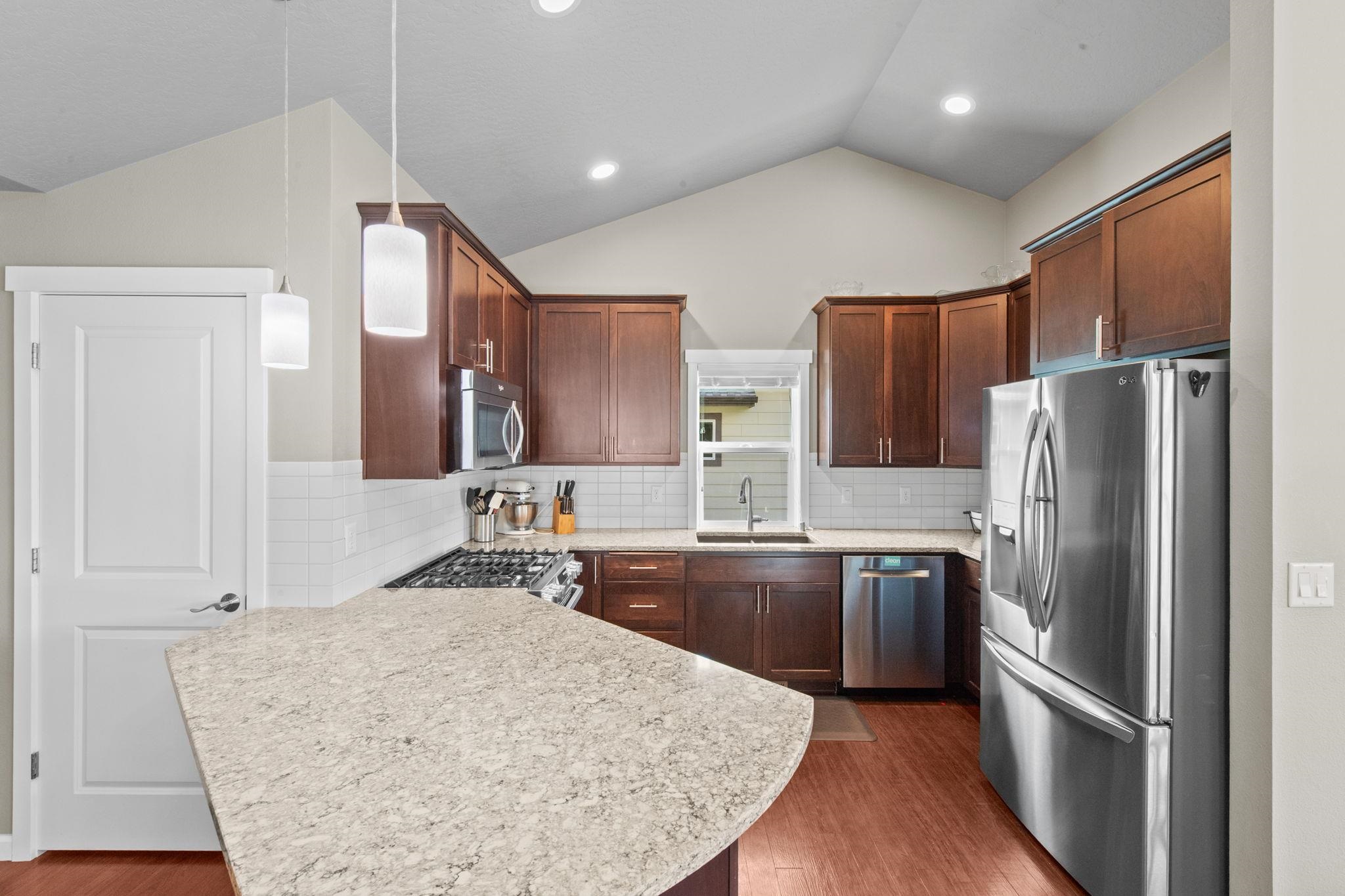 2027 W CENTENNIAL Way - Photo 30
