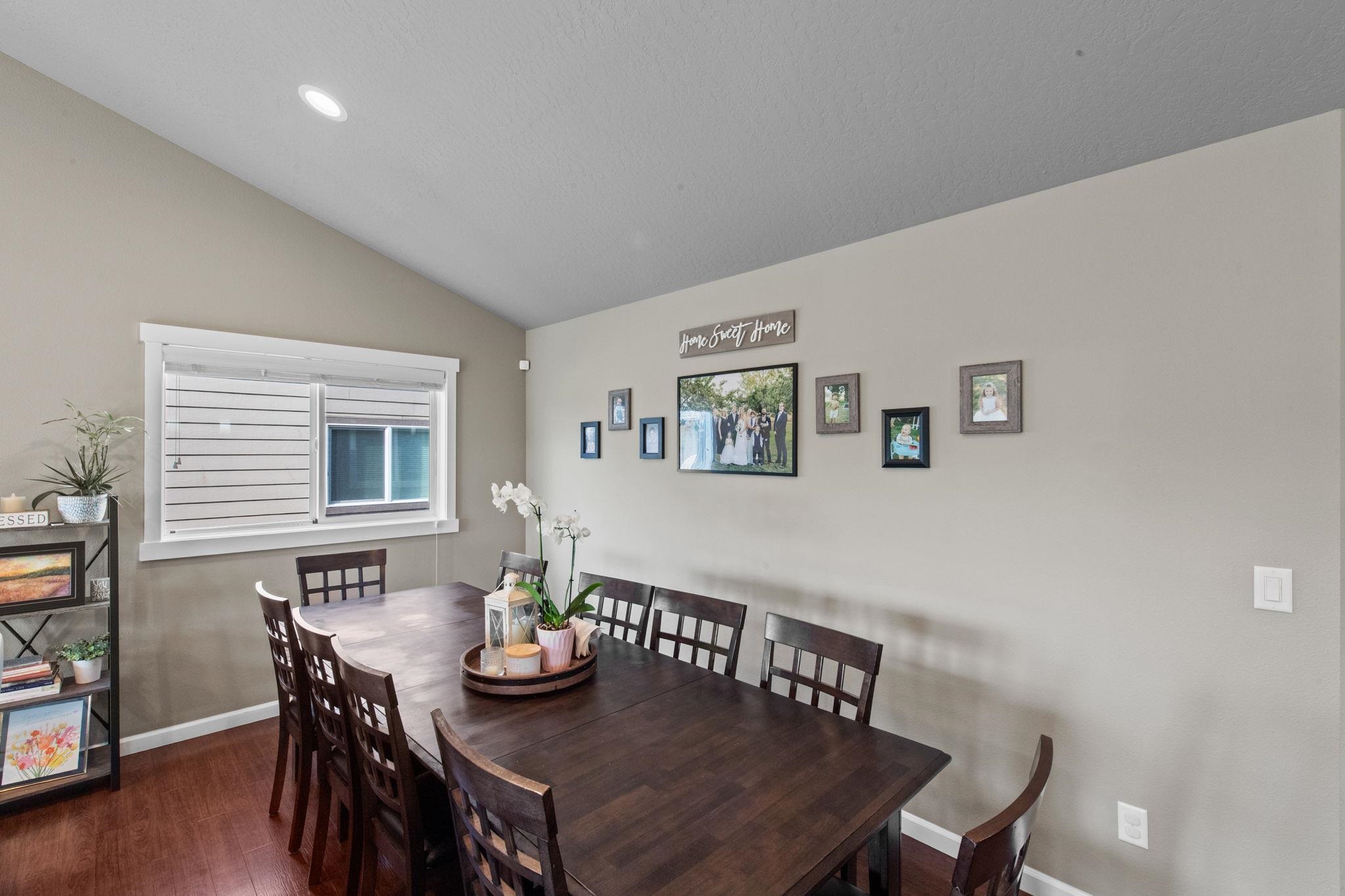 2027 W CENTENNIAL Way - Photo 31