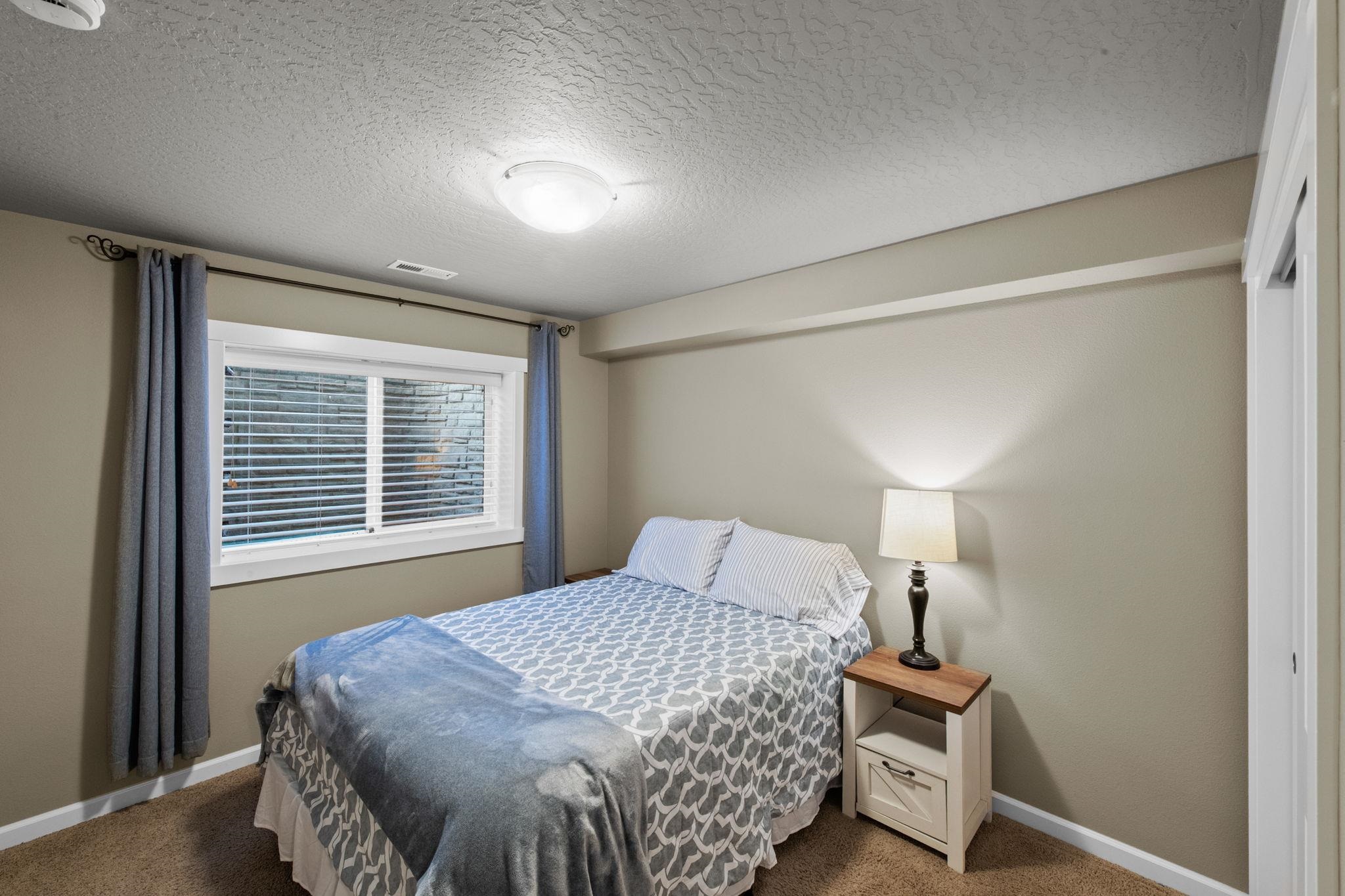2027 W CENTENNIAL Way - Photo 45