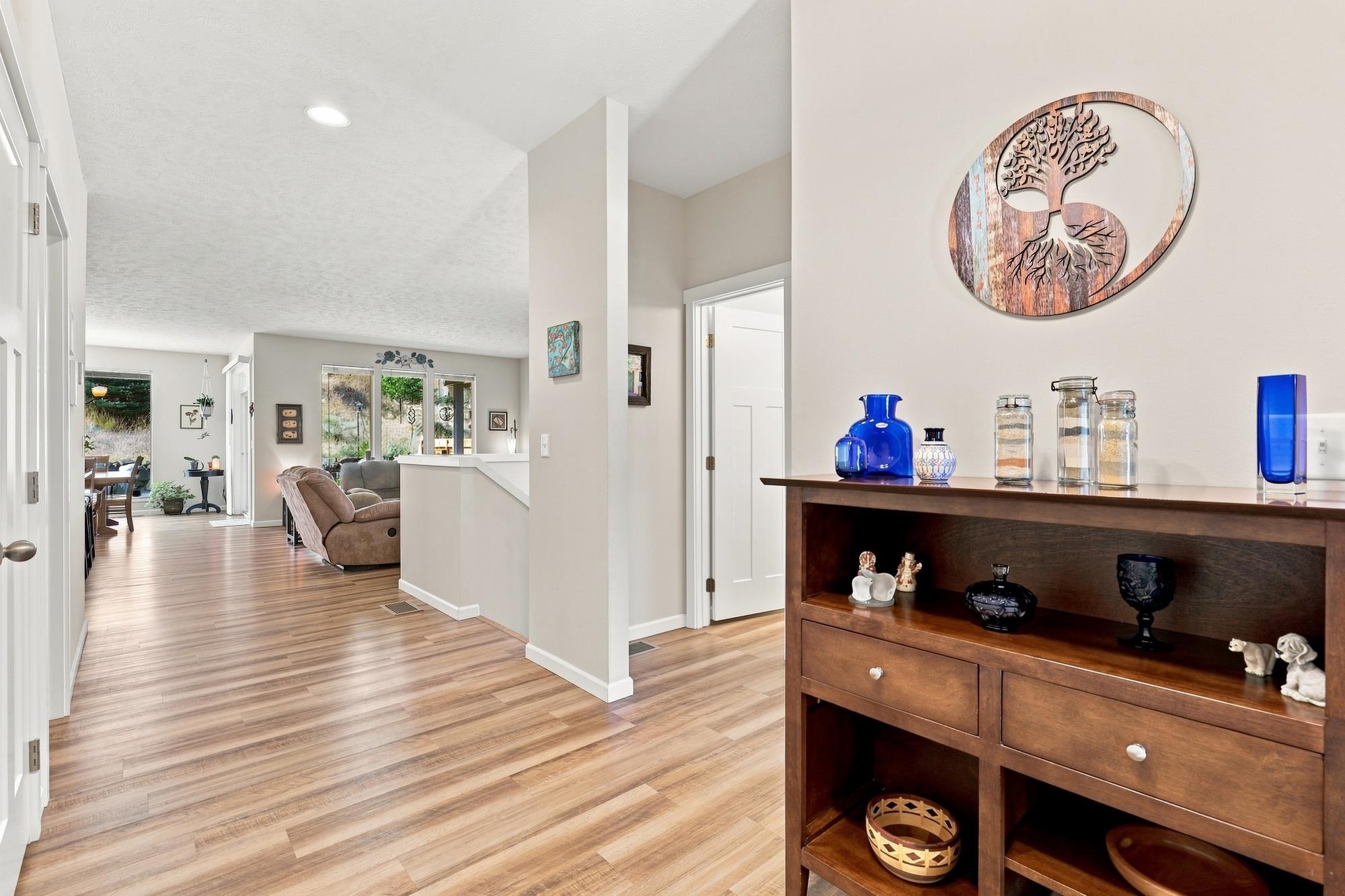 3014 S CUSTER Ln - Photo 4