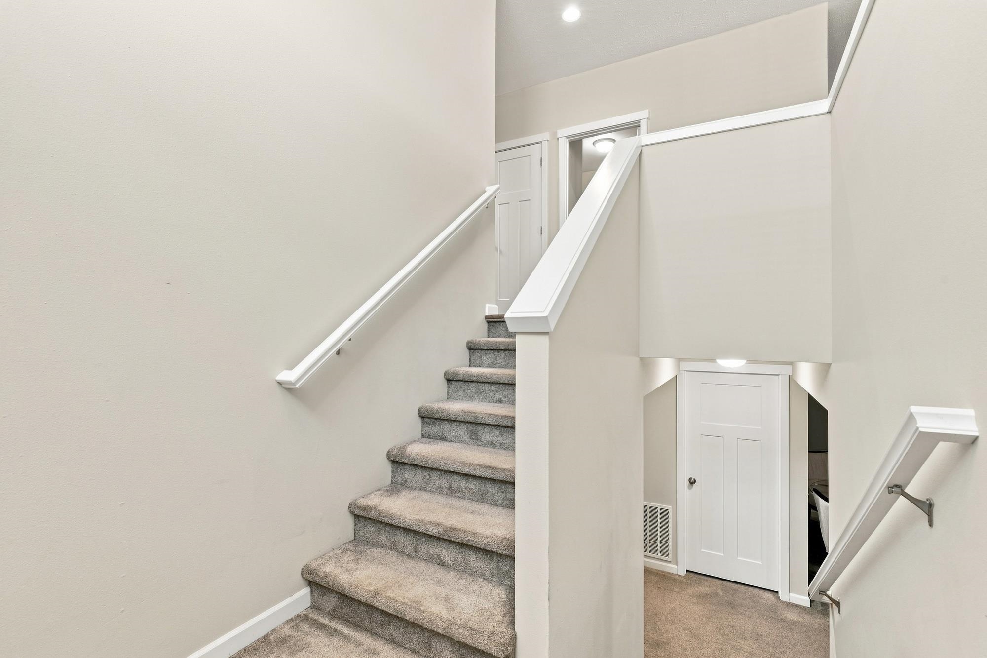 3014 S CUSTER Ln - Photo 24