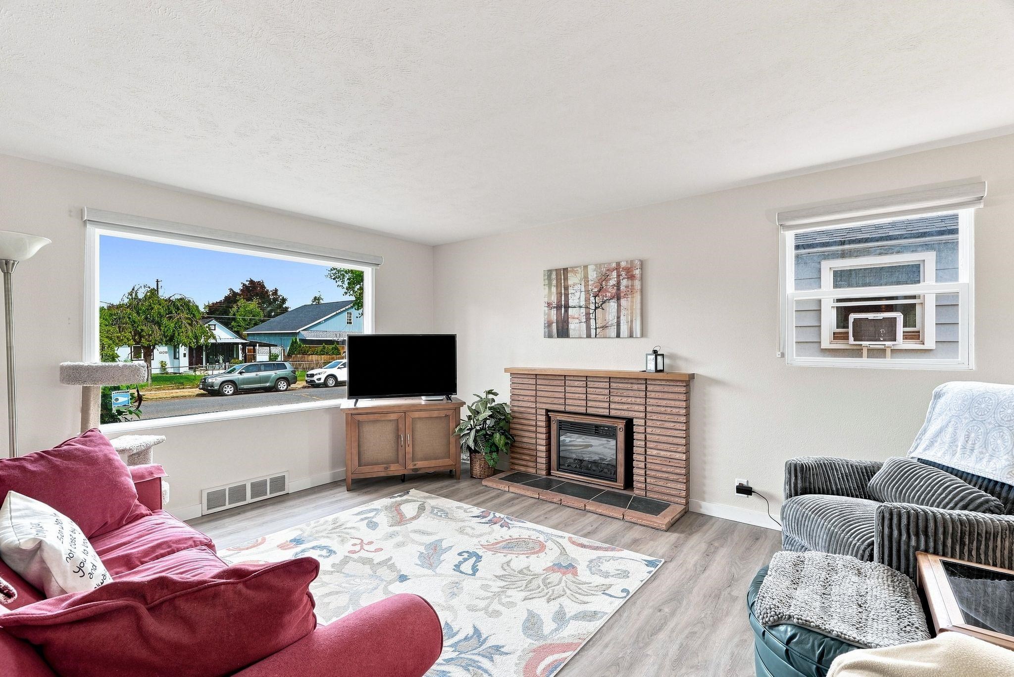 824 E Sanson Ave - Photo 5