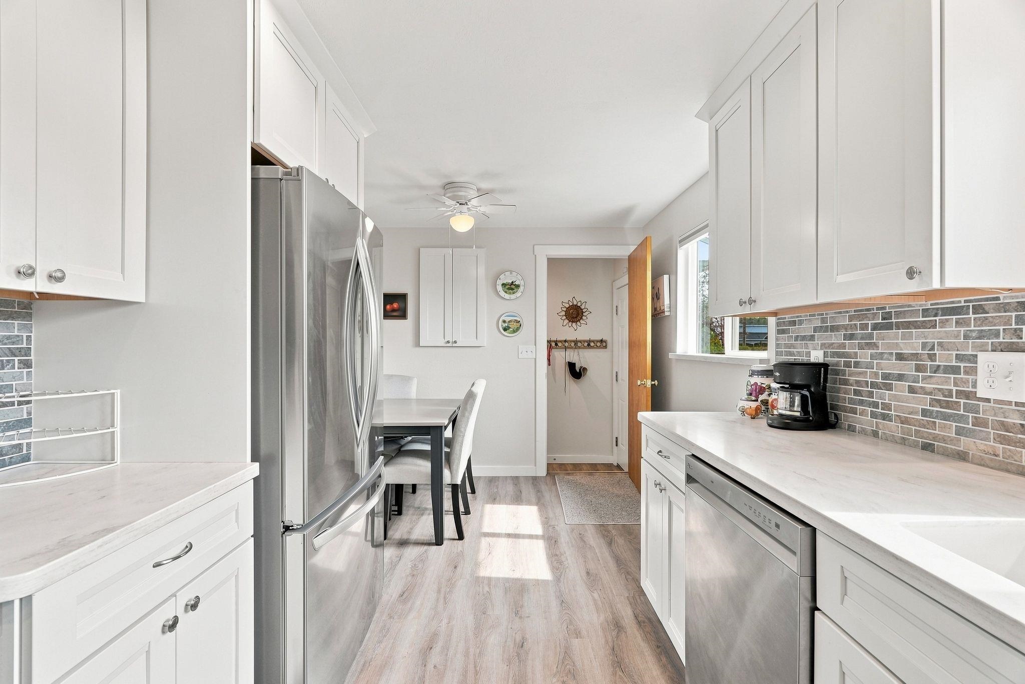 824 E Sanson Ave - Photo 13