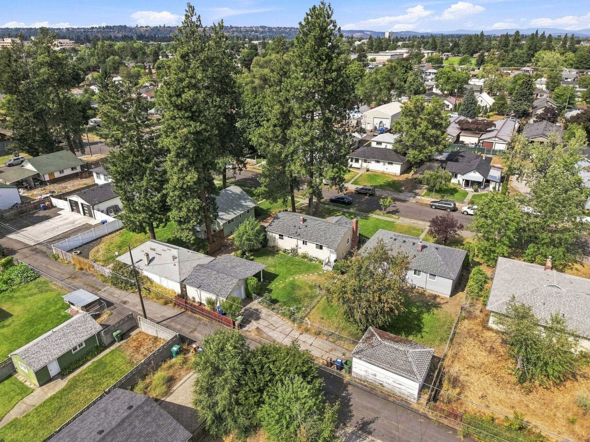 824 E Sanson Ave - Photo 39