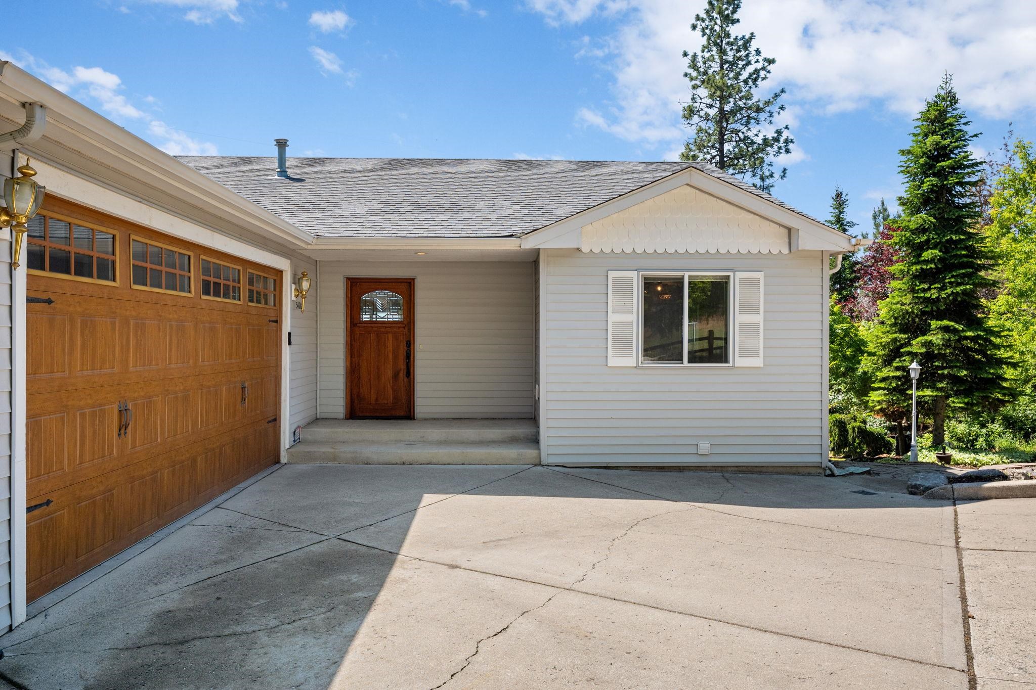 5428 N Girard Ln - Photo 3