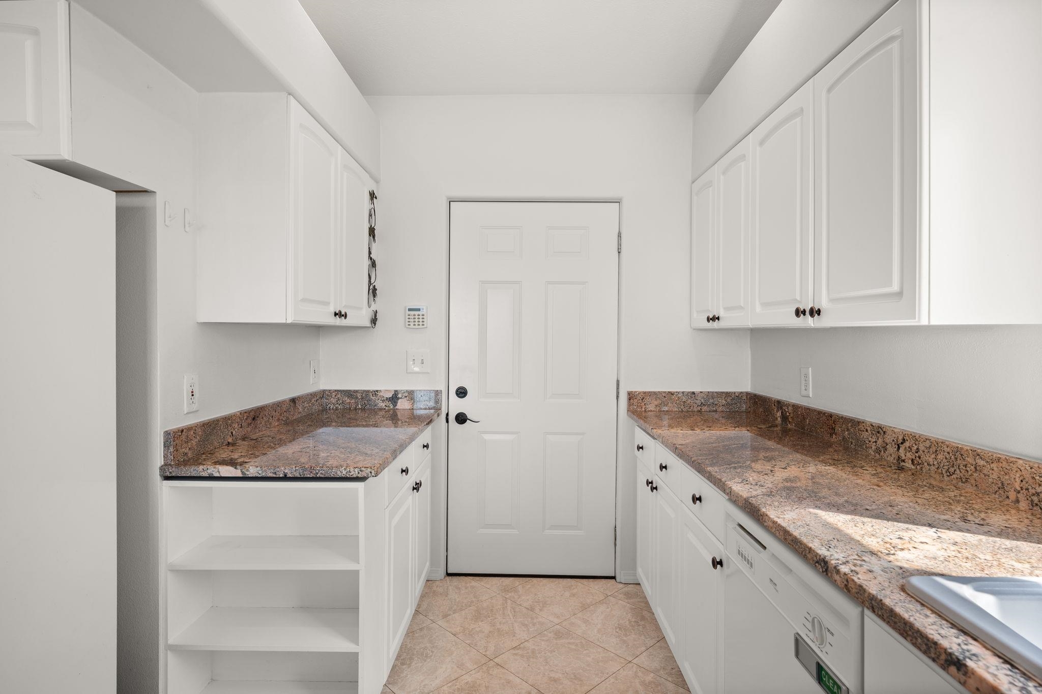 5428 N Girard Ln - Photo 14