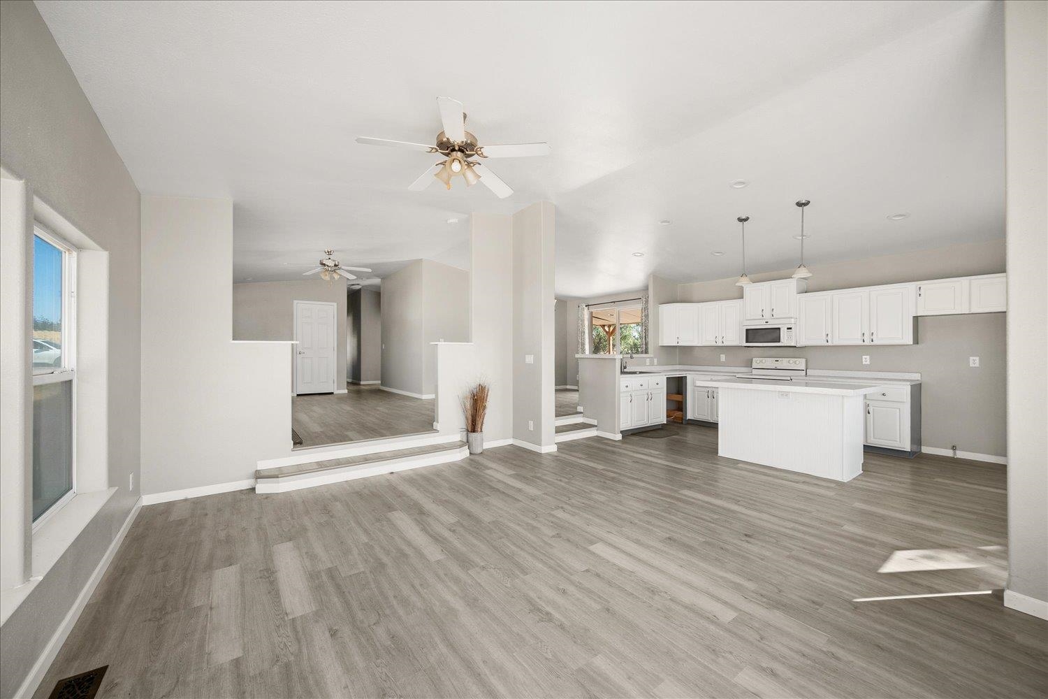 1117 W Paradise Rd - Photo 9
