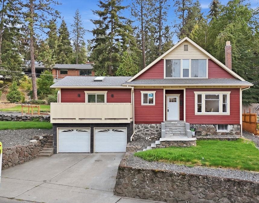 1528 E 18th Ave - Photo 1