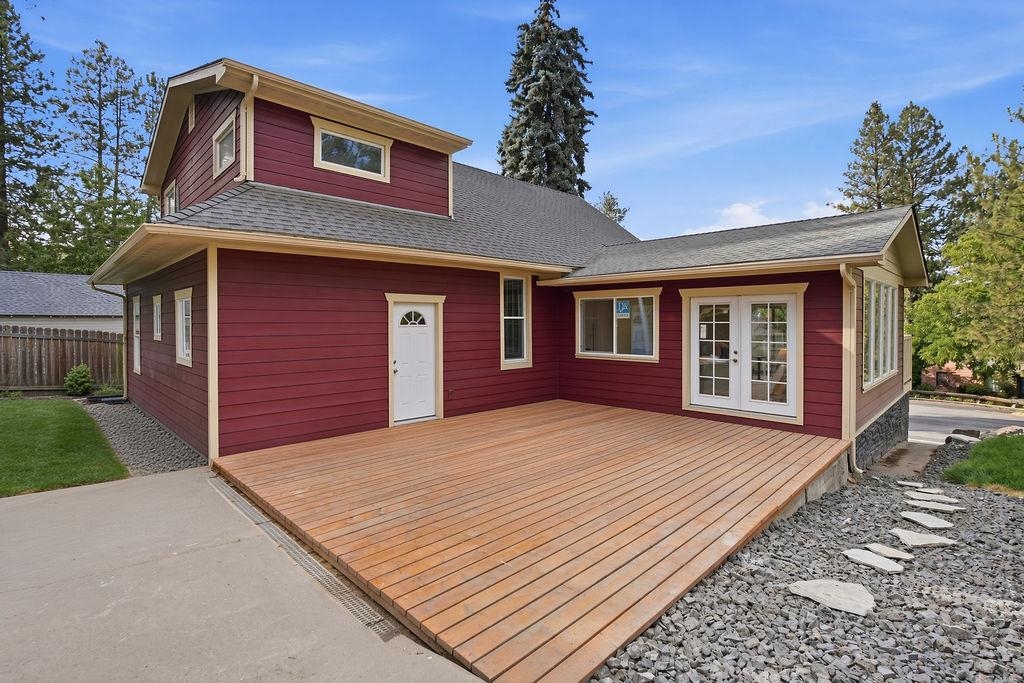 1528 E 18th Ave - Photo 2