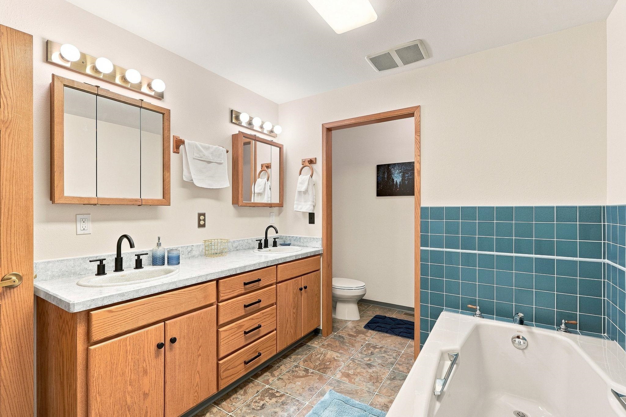 2343 Flowery Trail Rd - Photo 19