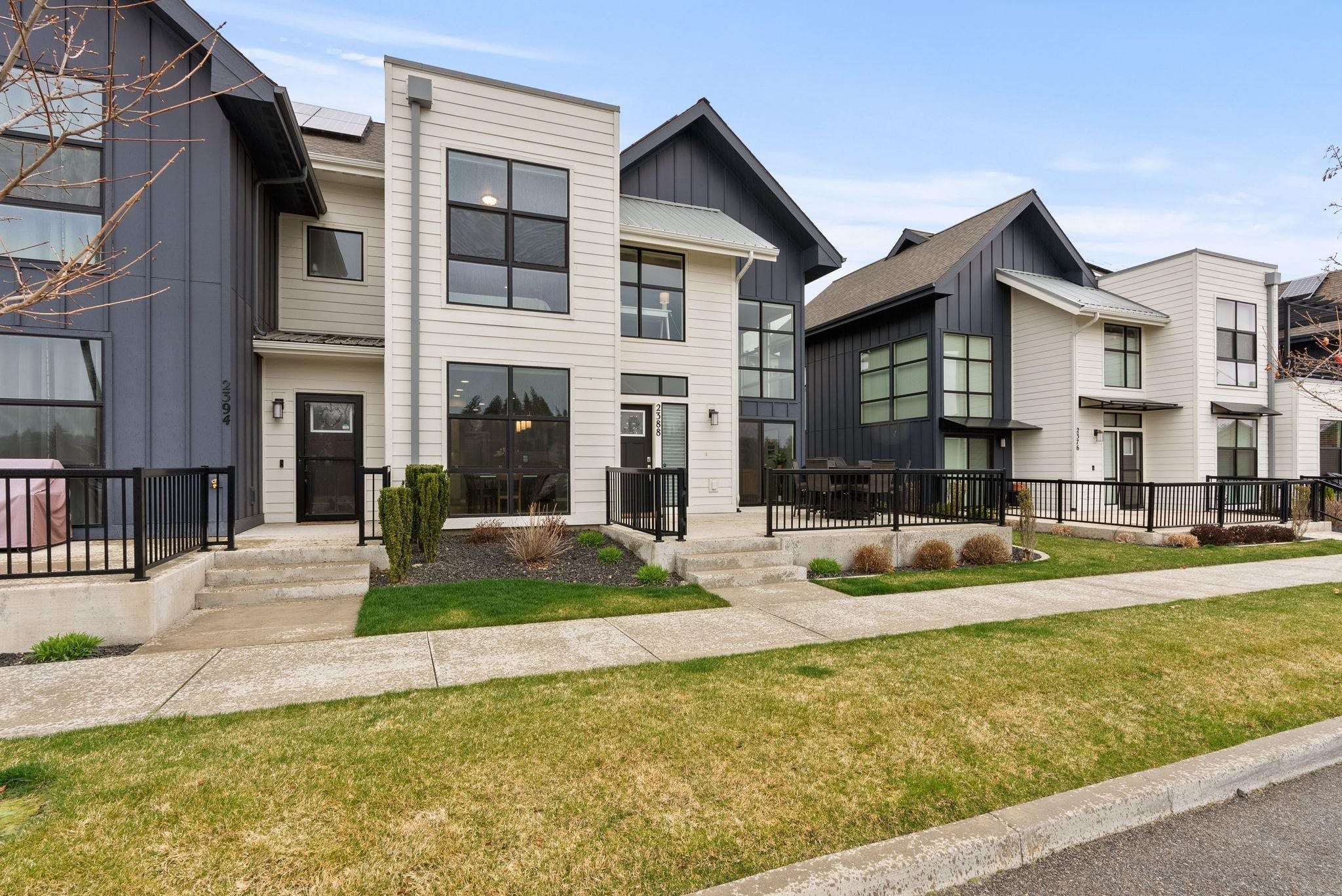 2388 W Centennial Pl - Photo 2