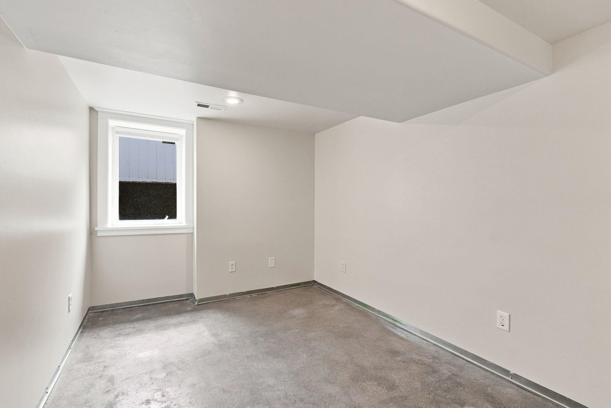 2020 S LINCOLN St - Photo 34