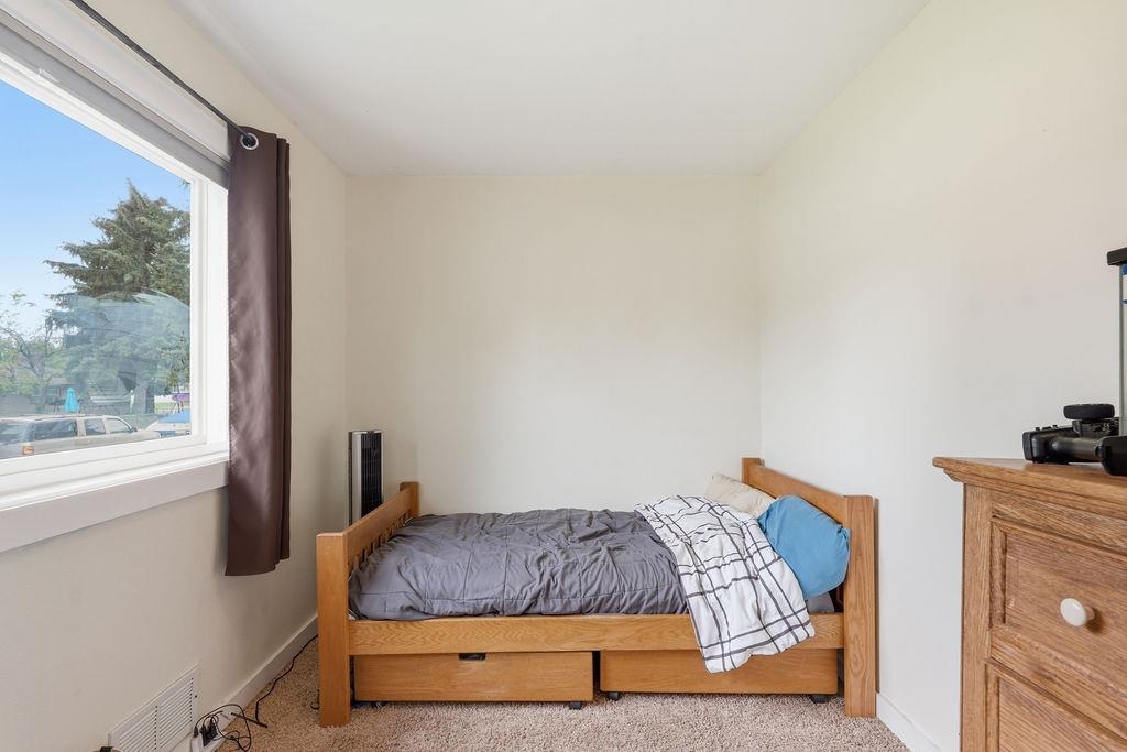 5917 N Stevens St - Photo 11
