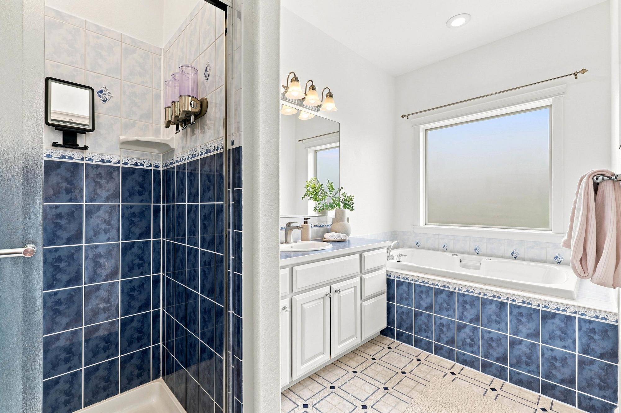 2315 W Chadwick Ln - Photo 19