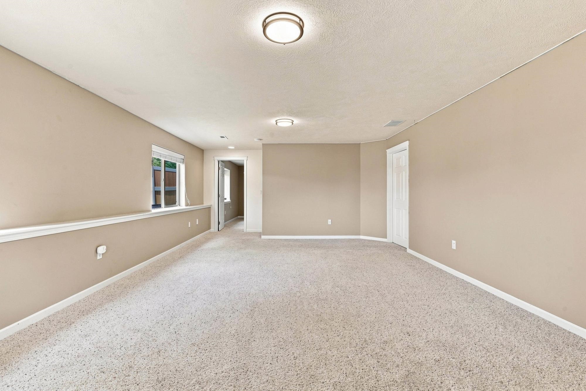 2315 W Chadwick Ln - Photo 28
