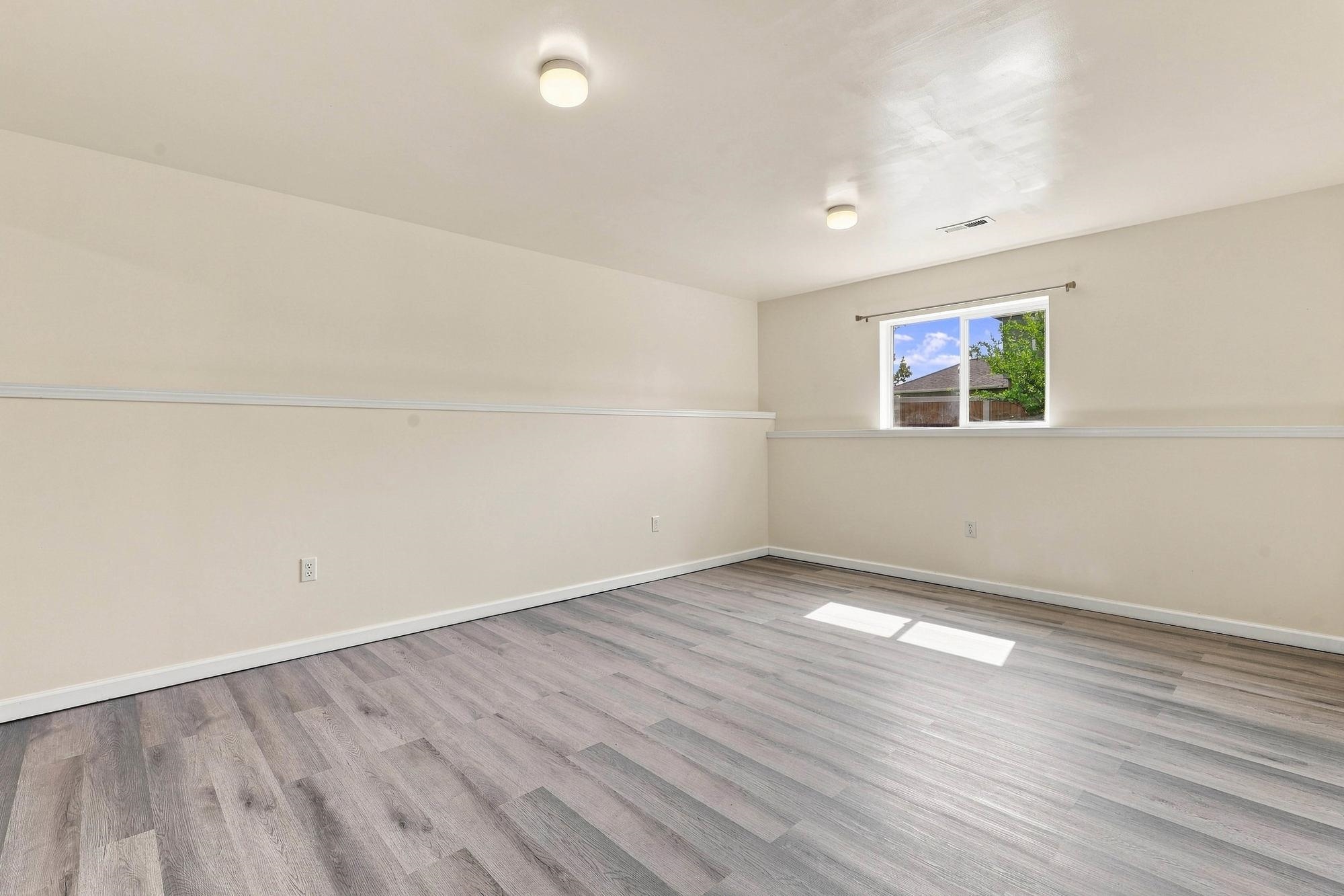 2315 W Chadwick Ln - Photo 33
