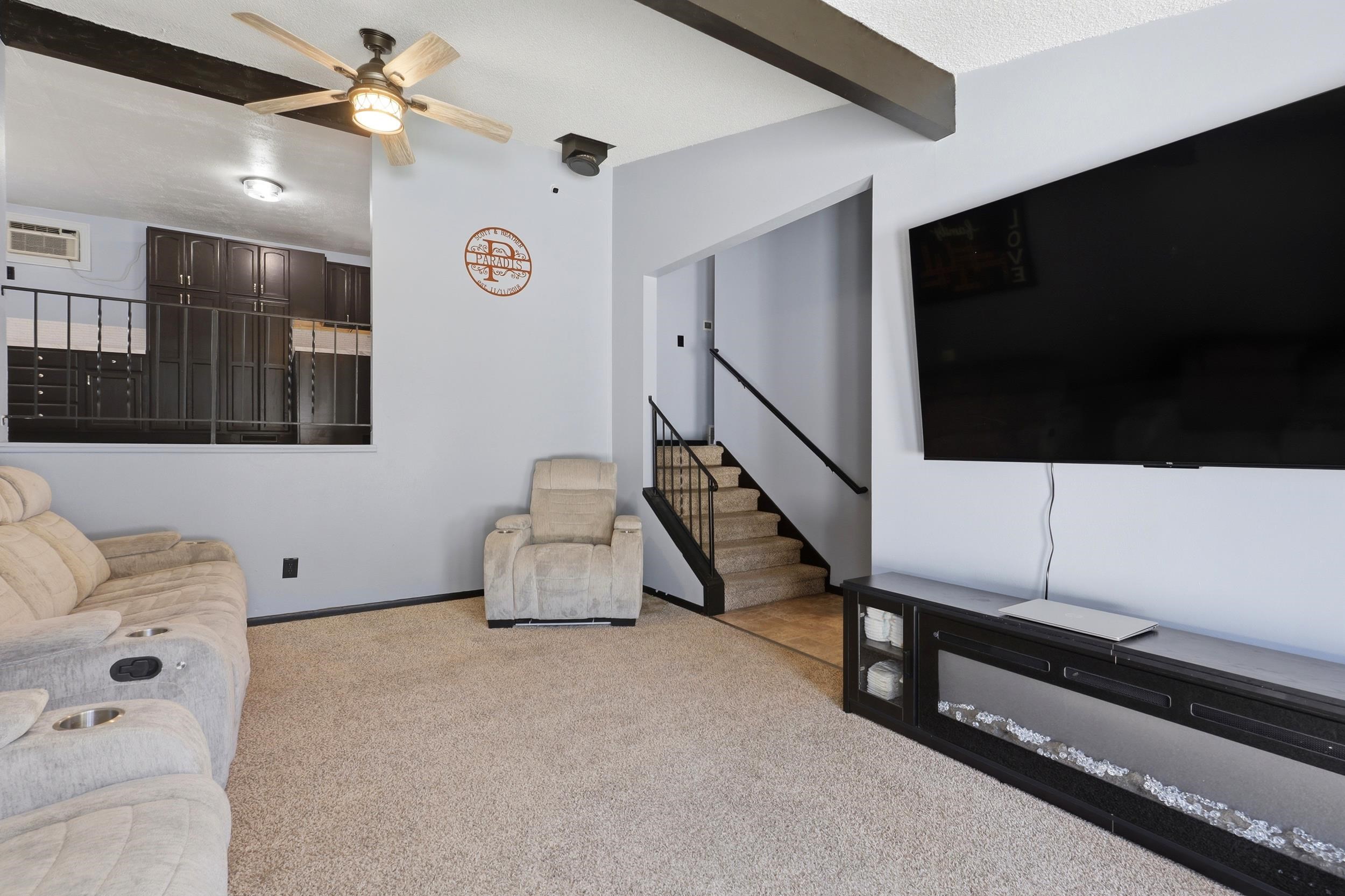 2721 S FREYA St - Photo 7